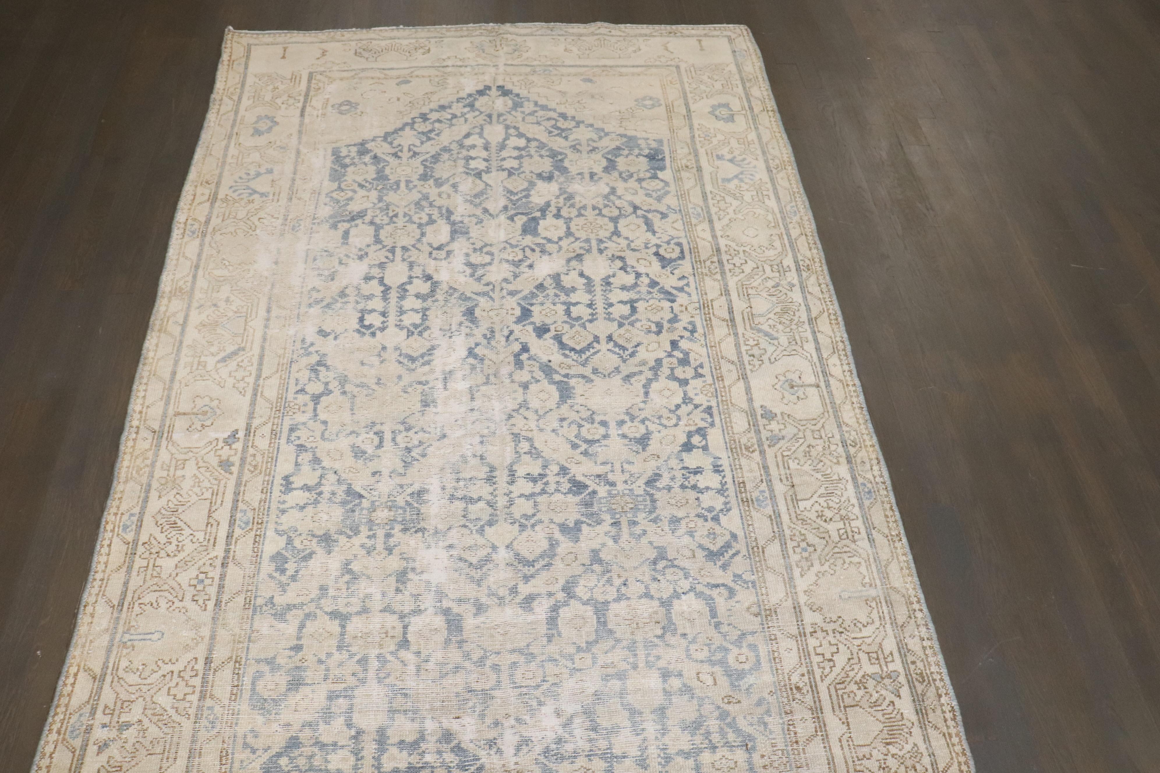 Zabihi Collection Blau Persisch Malayer Teppich im Angebot 4