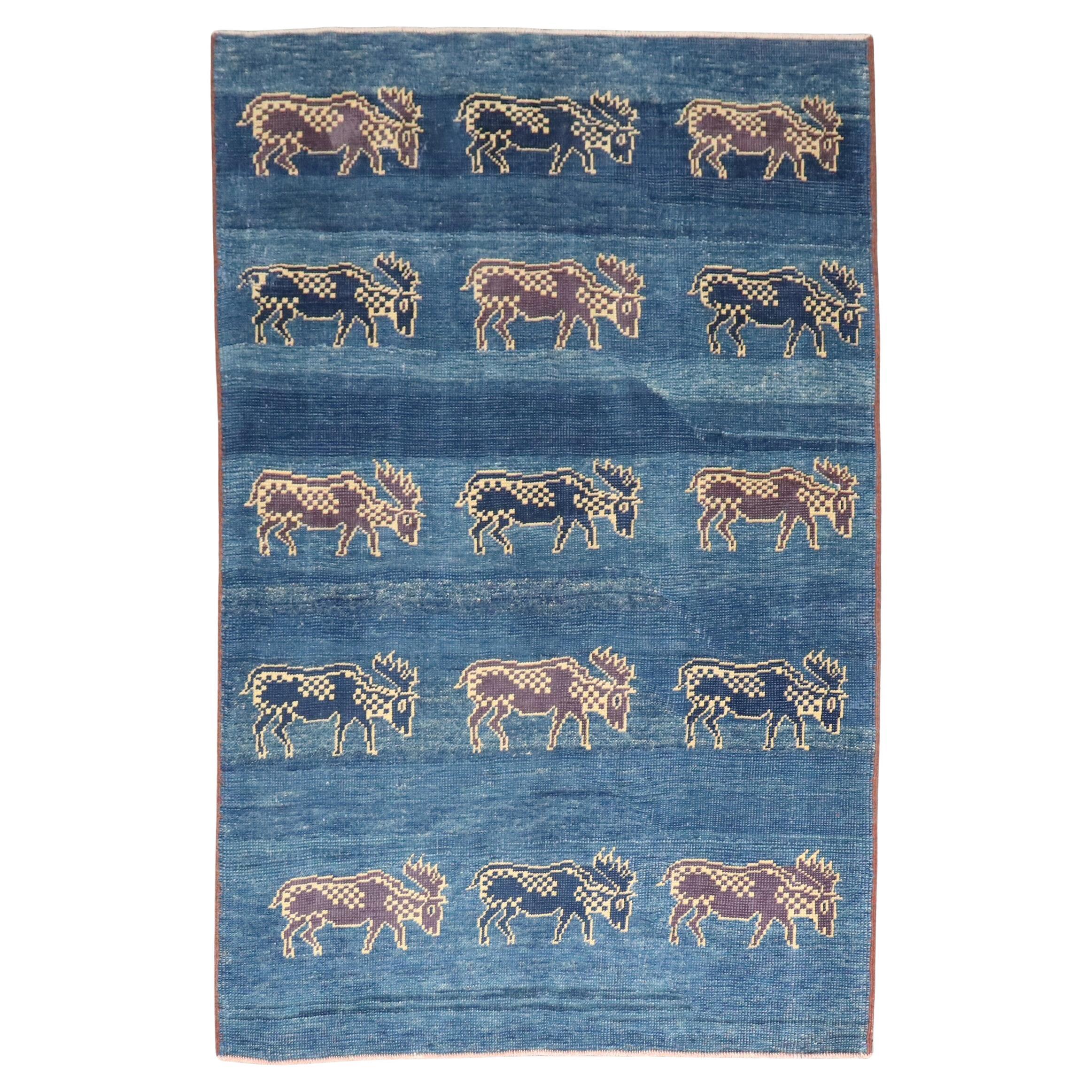 The Collective Blue Turkish Goat Accent Rug (tapis d'accent en chèvre turque)
