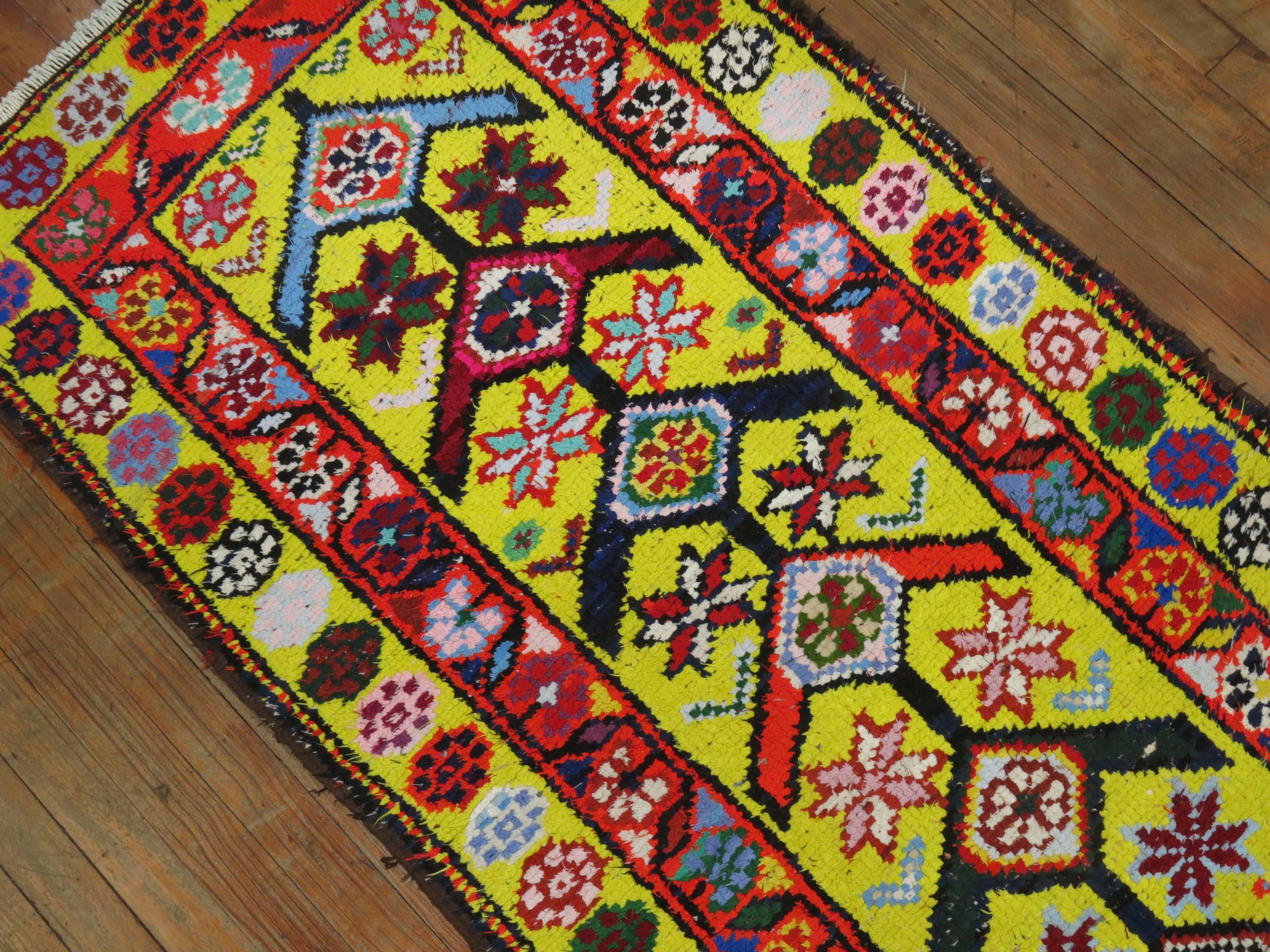 Zabihi Collection - Tapis de course turc d'Anatolie jaune vif Bon état - En vente à New York, NY