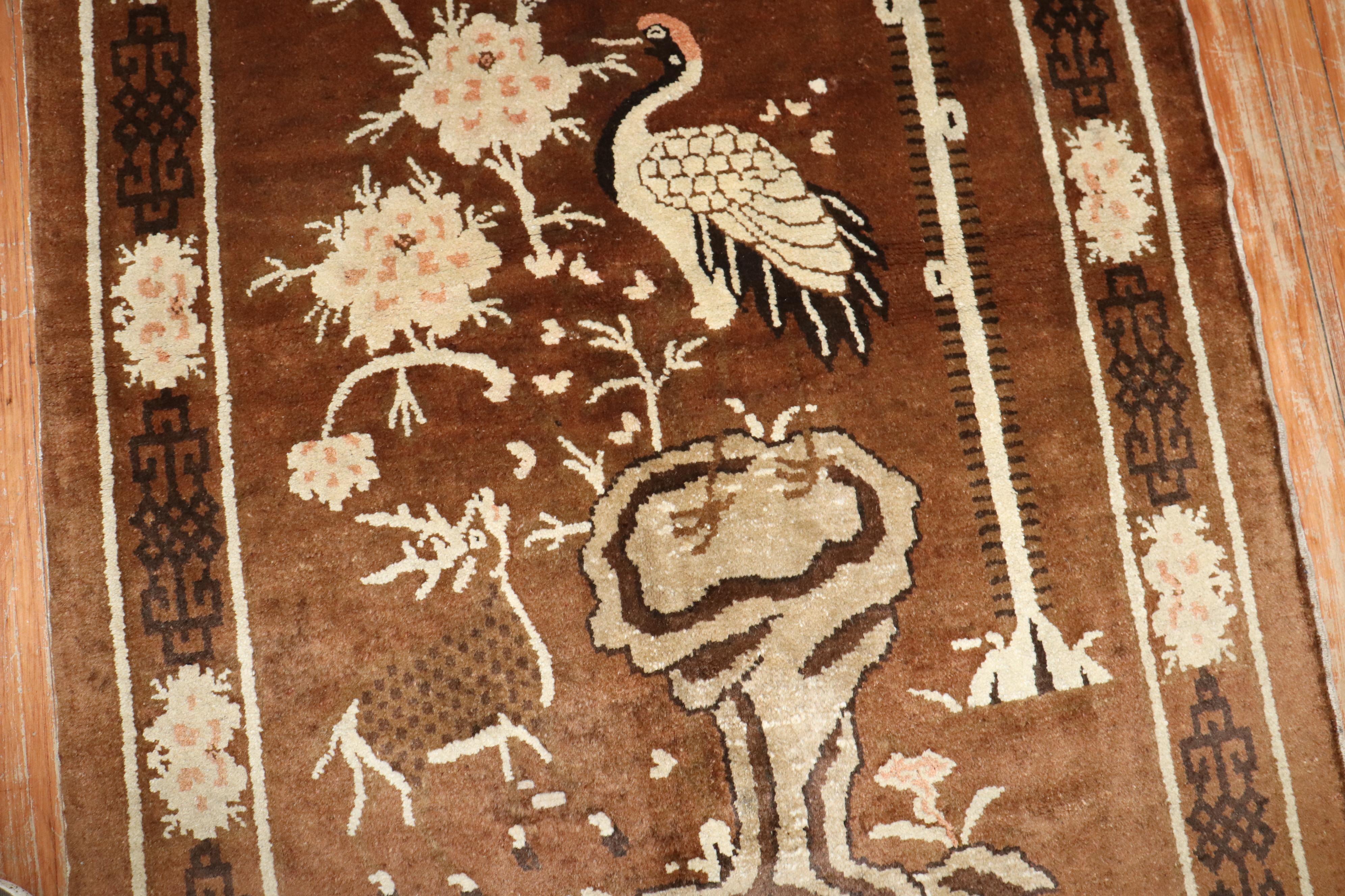 Zabihi Collection Brauner chinesischer Bildteppich (Tang-Dynastie) im Angebot