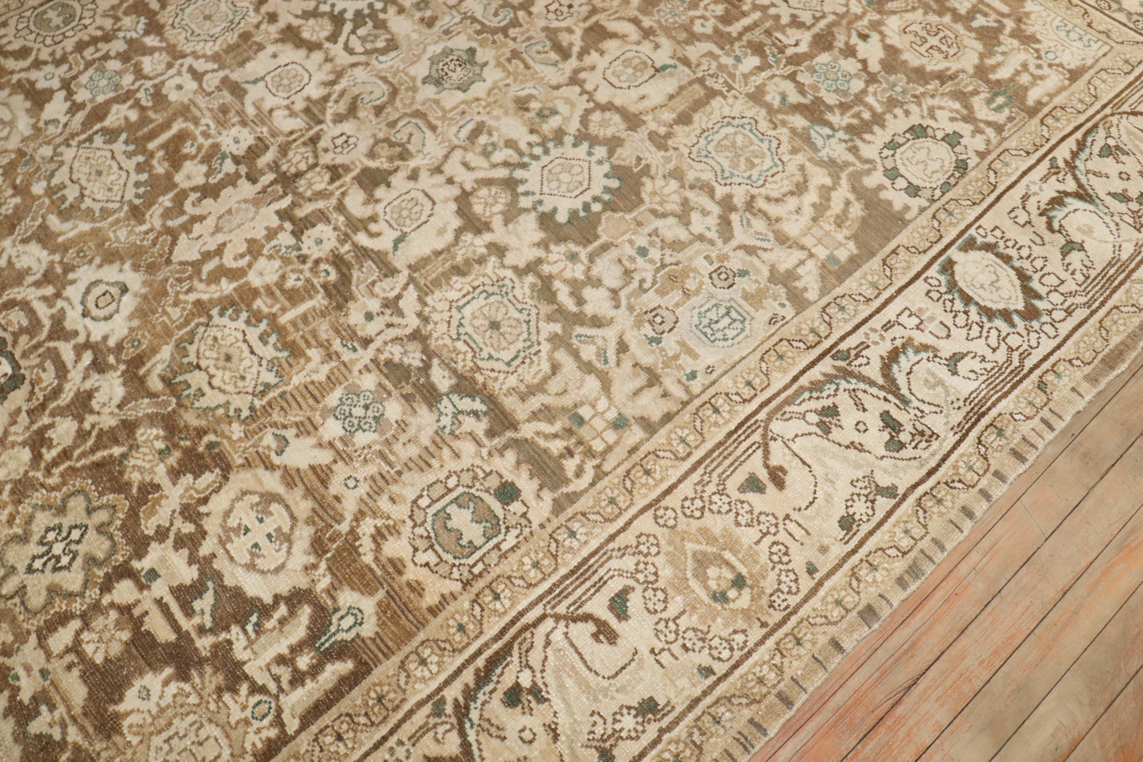 Zabihi Collection Brauner Persischer Malayer-Teppich (Handgeknüpft) im Angebot