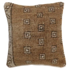 The Collective Brown Brown Vintage Turkish Rug Pillow (Oreiller pour tapis turc vintage)