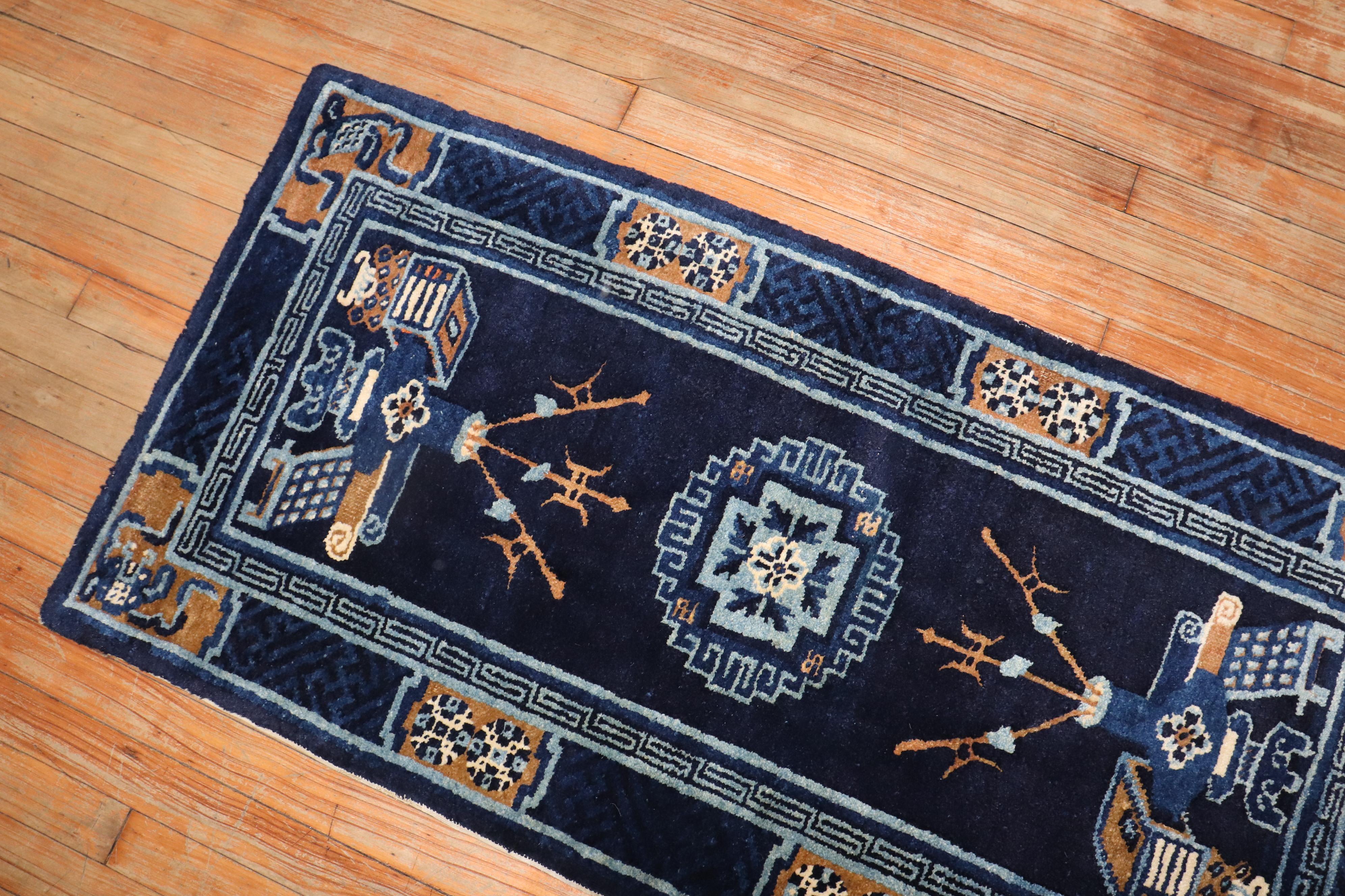 Zabihi Collection Chinese Peking Scatter Size Early 20th Century Rug In Good Condition For Sale In New York, NY