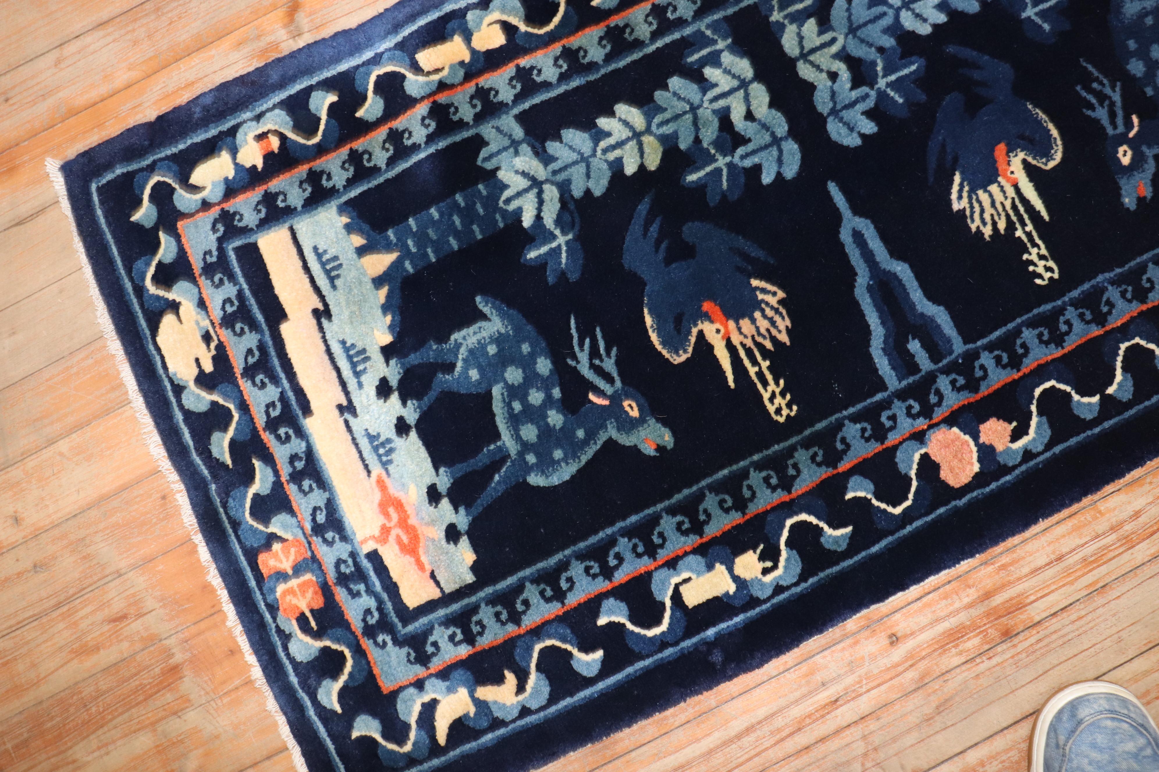 Zabihi Collection Chinese Pictorial Scatter Size Early 20th Century Rug In Good Condition For Sale In New York, NY