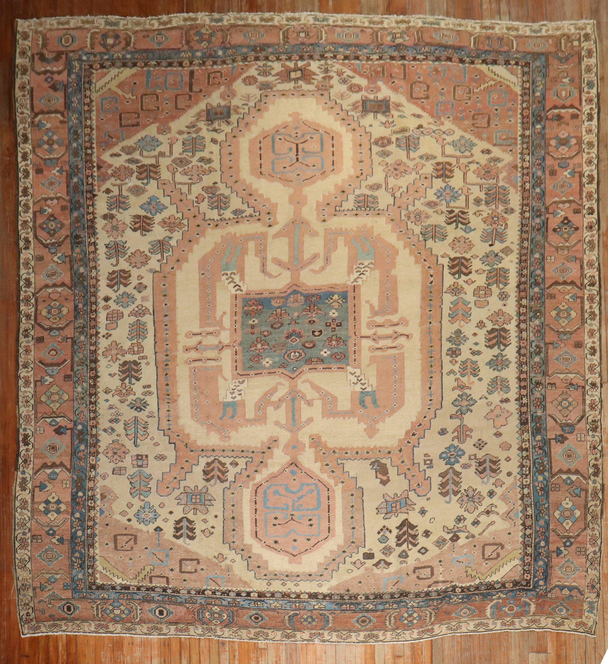 early 20th-century Persian Bakshaish Large Room size tribal rug

Measures: 11'9