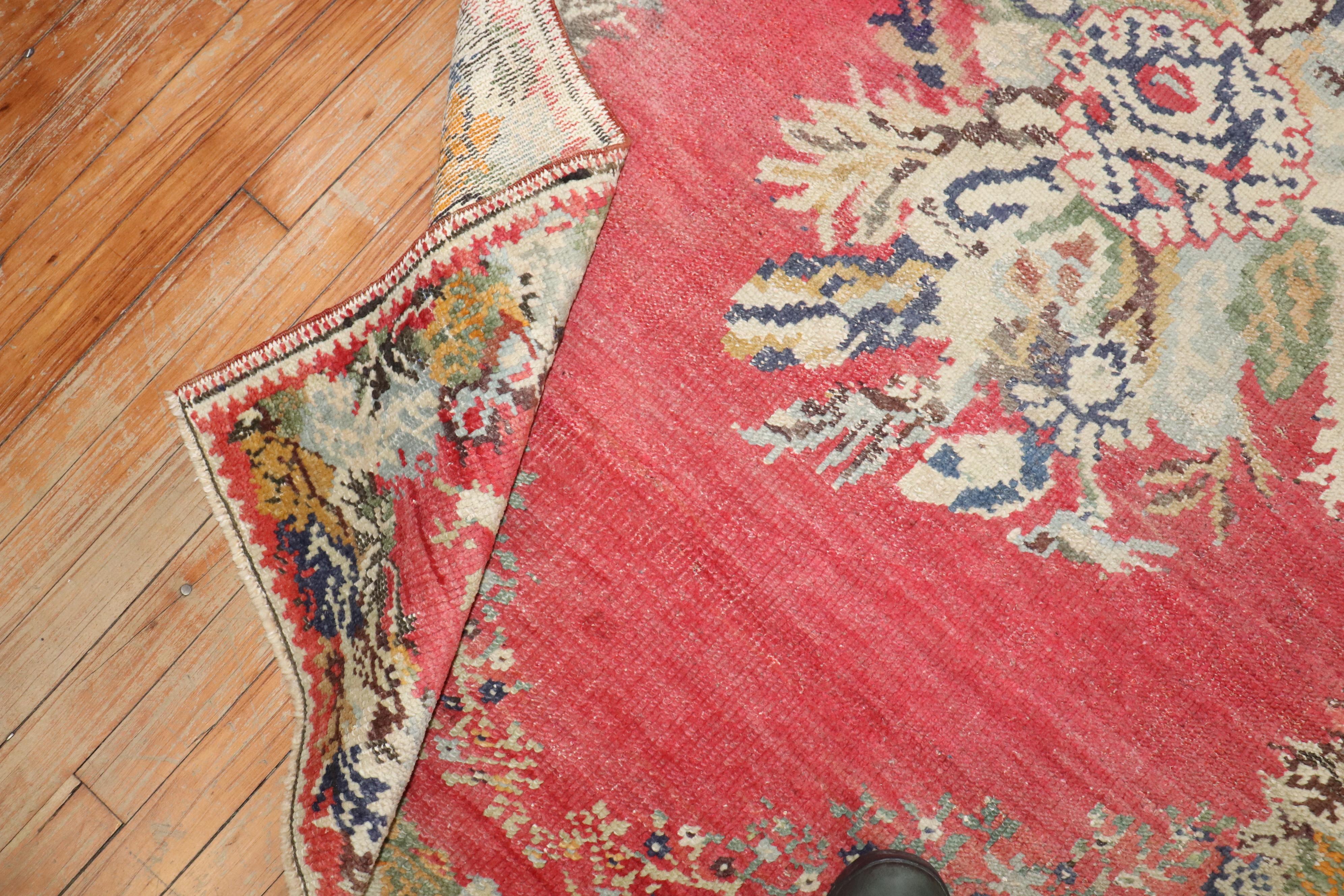 Zabihi Collection Early 20th Century Pink Turkish Ghiordes Rug For Sale 2