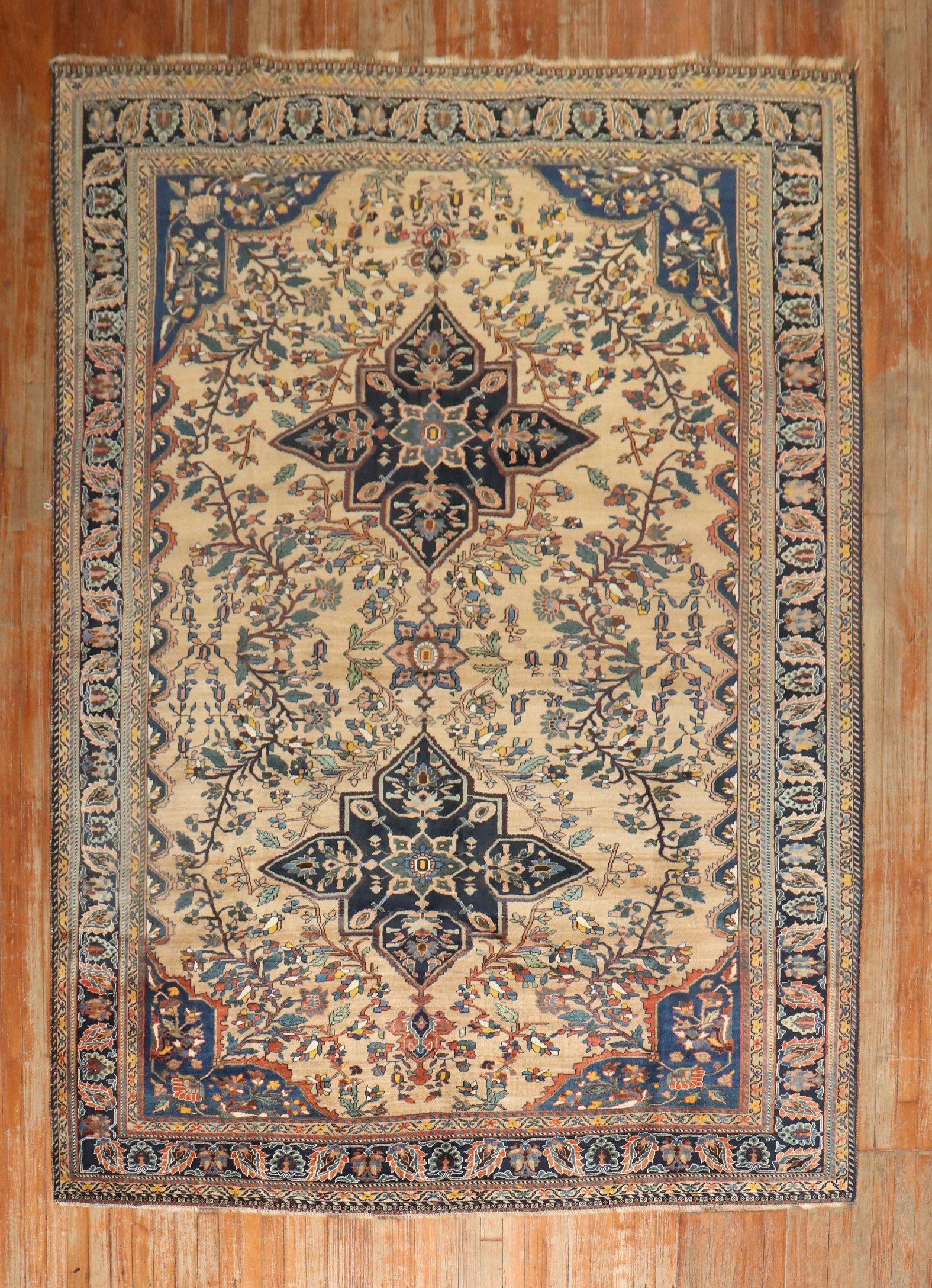 Zabihi Collection Early 20th Century Qashqai Rare Small Room Size Rug For Sale 5