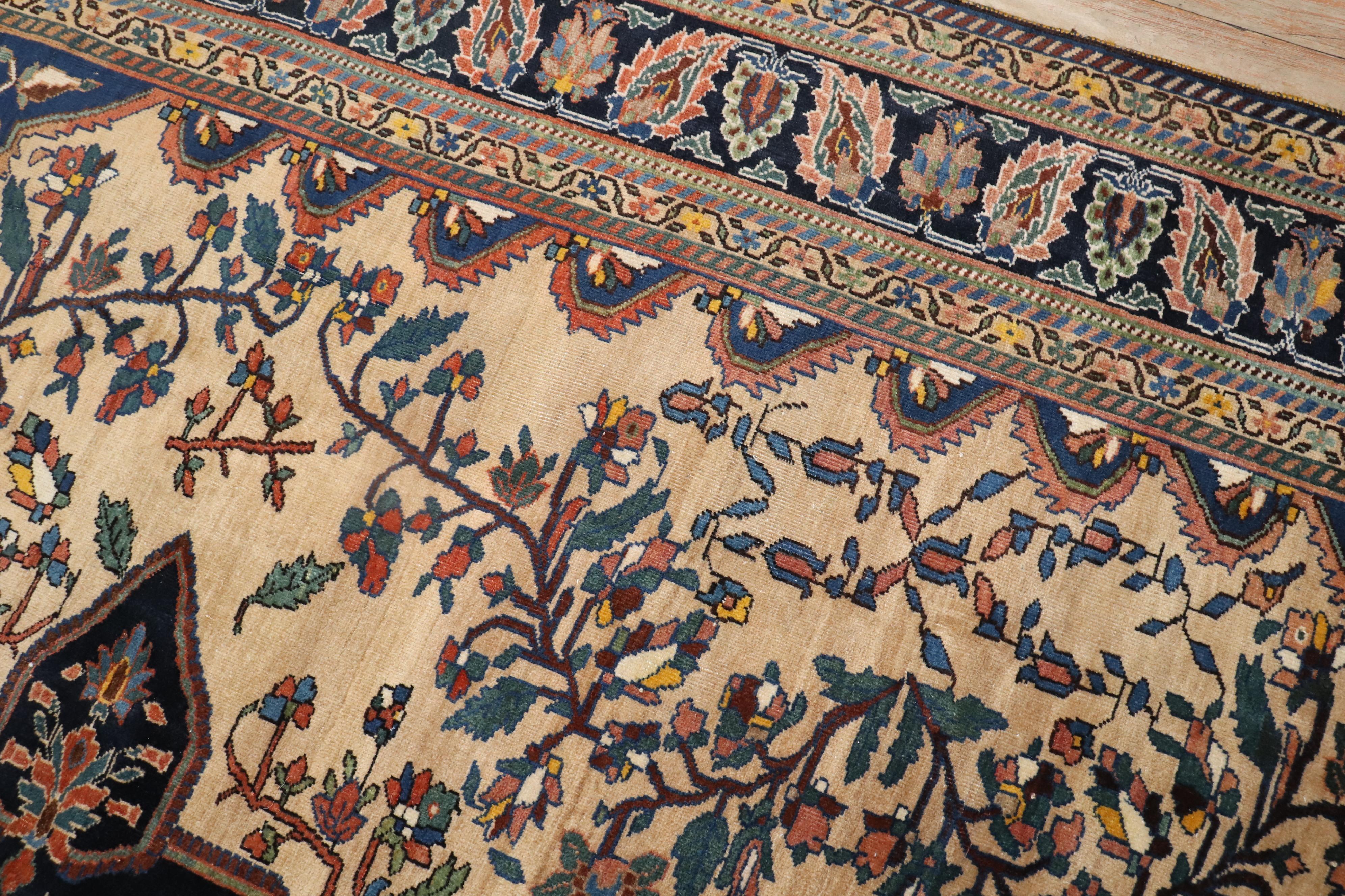 Aesthetic Movement Zabihi Collection Early 20th Century Qashqai Rare Small Room Size Rug For Sale