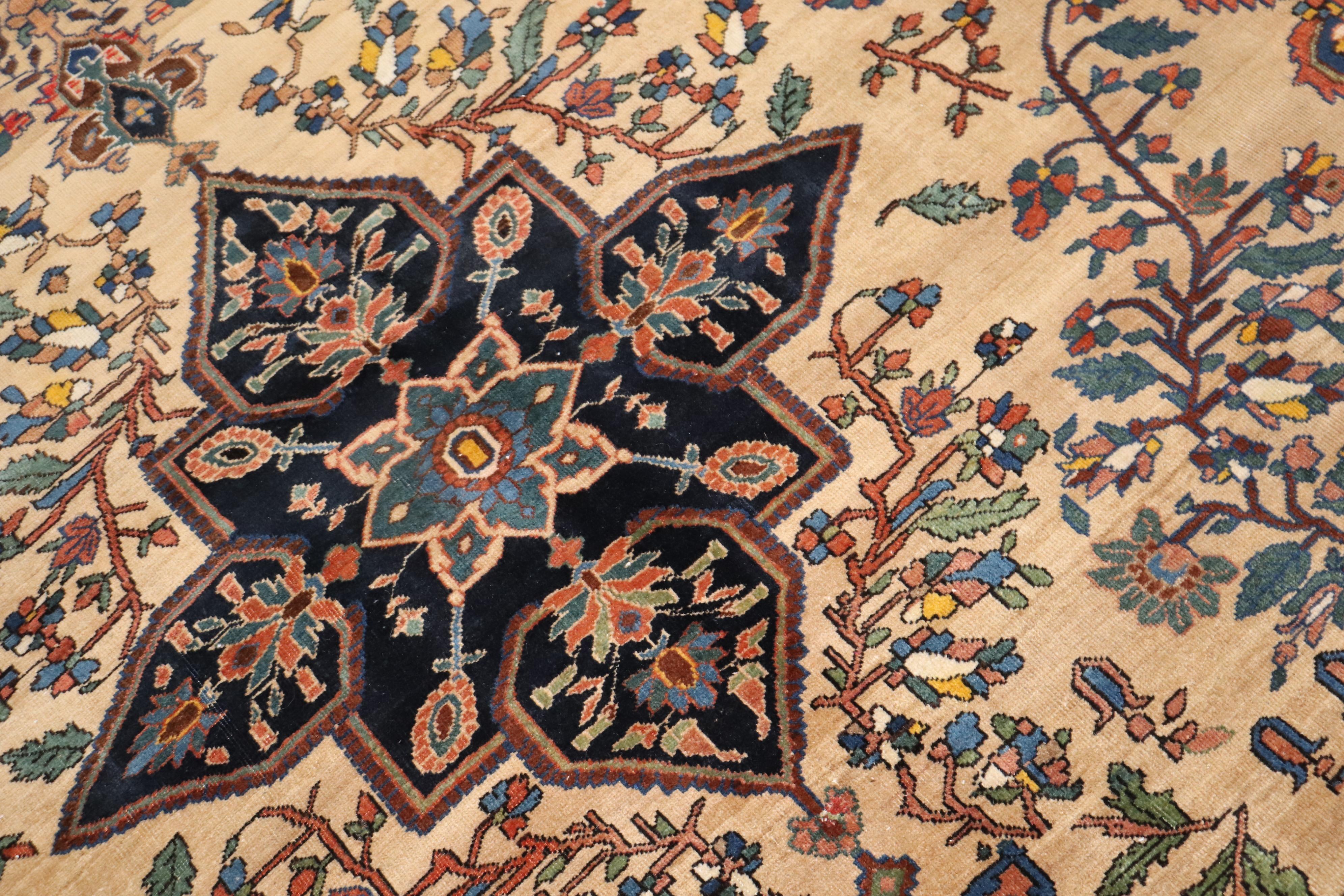 Zabihi Collection Early 20th Century Qashqai Rare Small Room Size Rug For Sale 2
