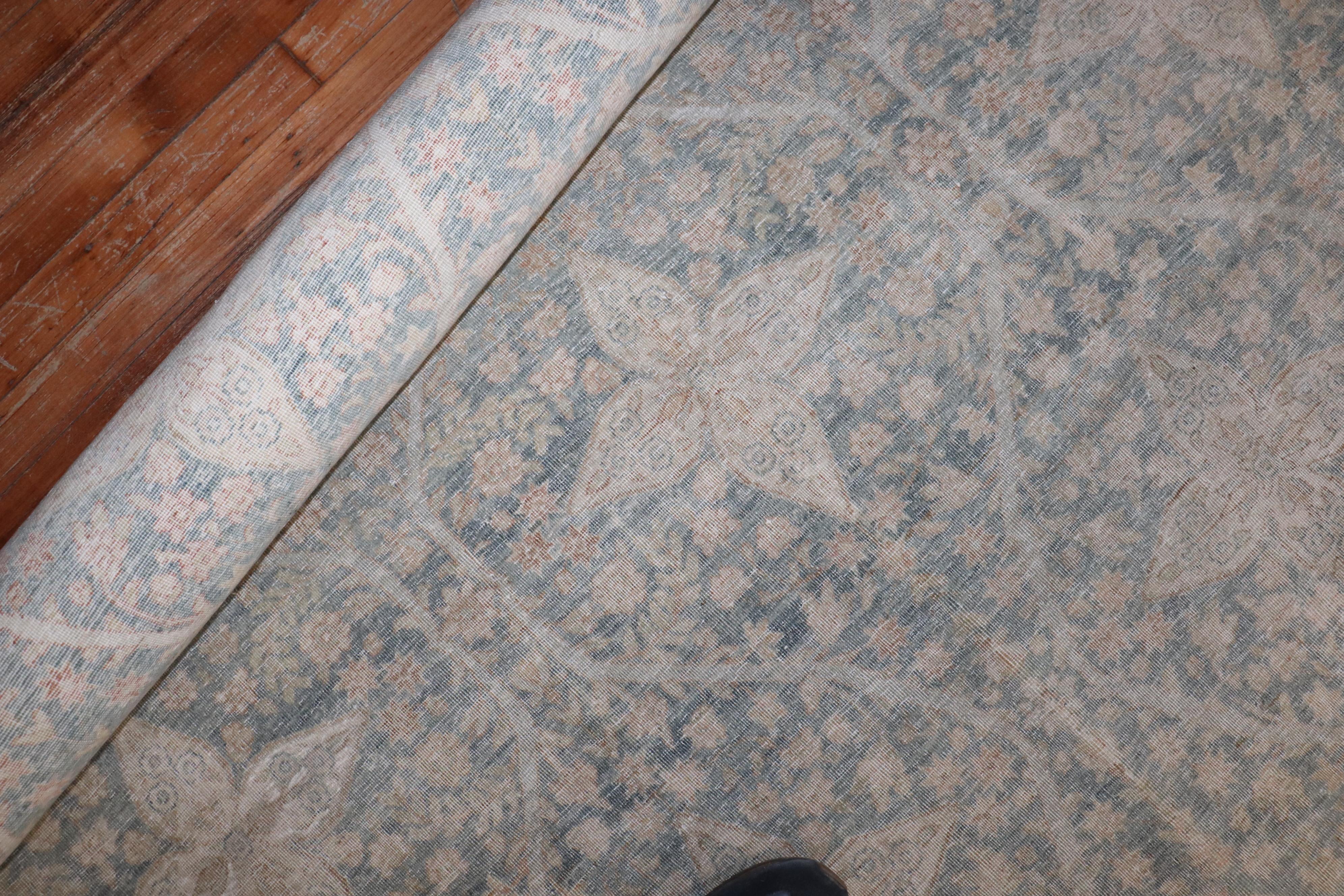 Zabihi Kollektion Exquisite Oversize Antiker persischer Kerman-Teppich in Übergröße  (20. Jahrhundert) im Angebot