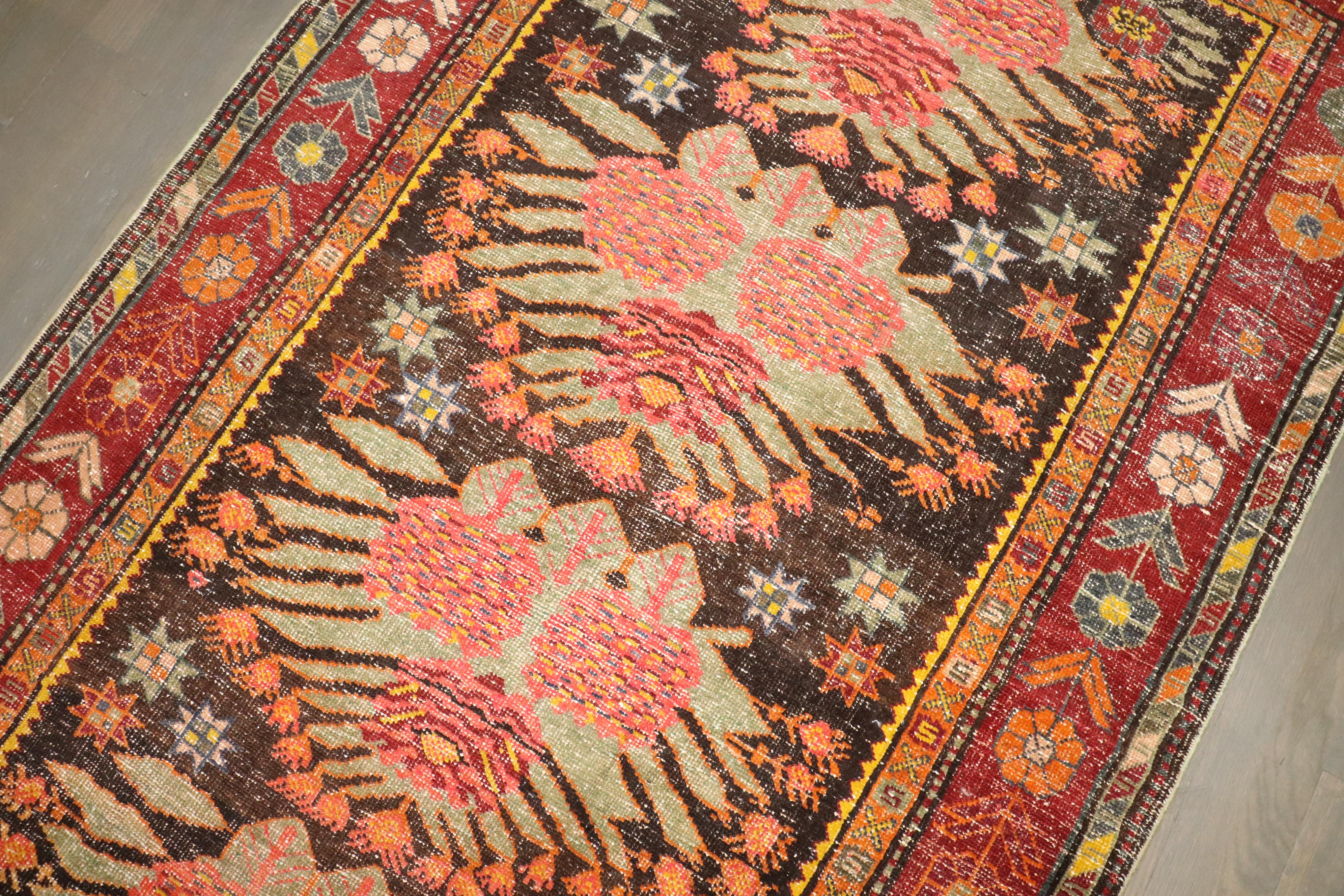 Russo Tappeto Zabihi Collection Floral Karabagh in vendita