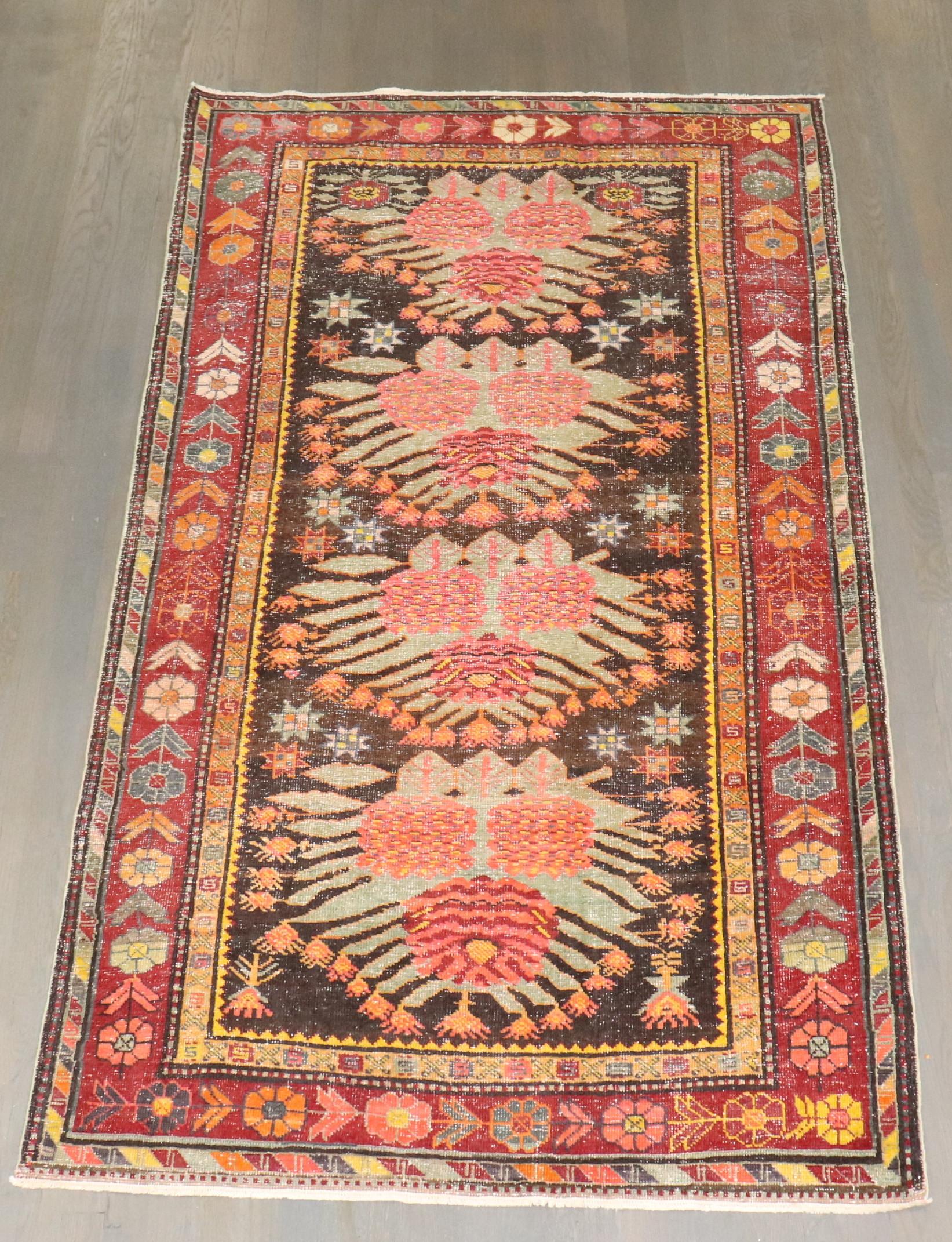 Tappeto Zabihi Collection Floral Karabagh in vendita 1