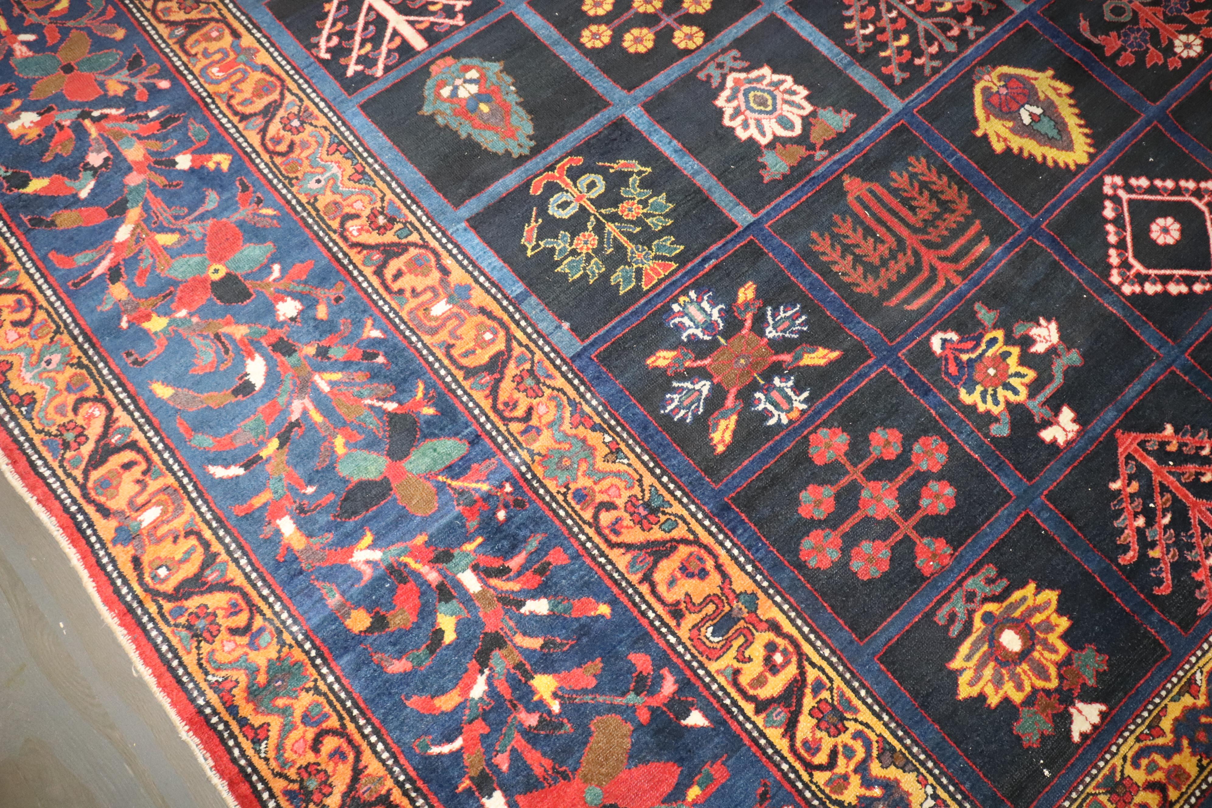 Laine Collection Zabihi  Garden Design Square Antique Persian Bakhtiari Rug en vente