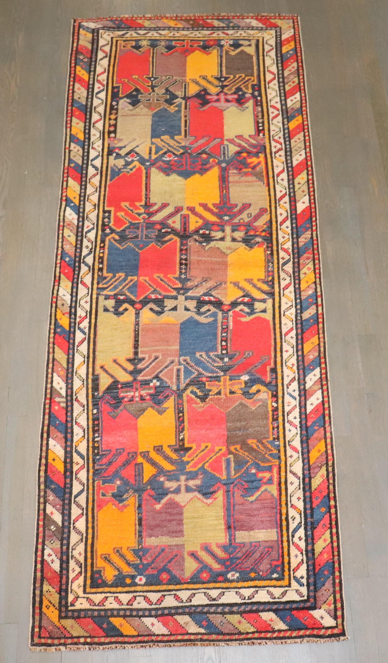 Bessarabia Runner geometrico Karabagh della Collection'S di Zabihi in vendita