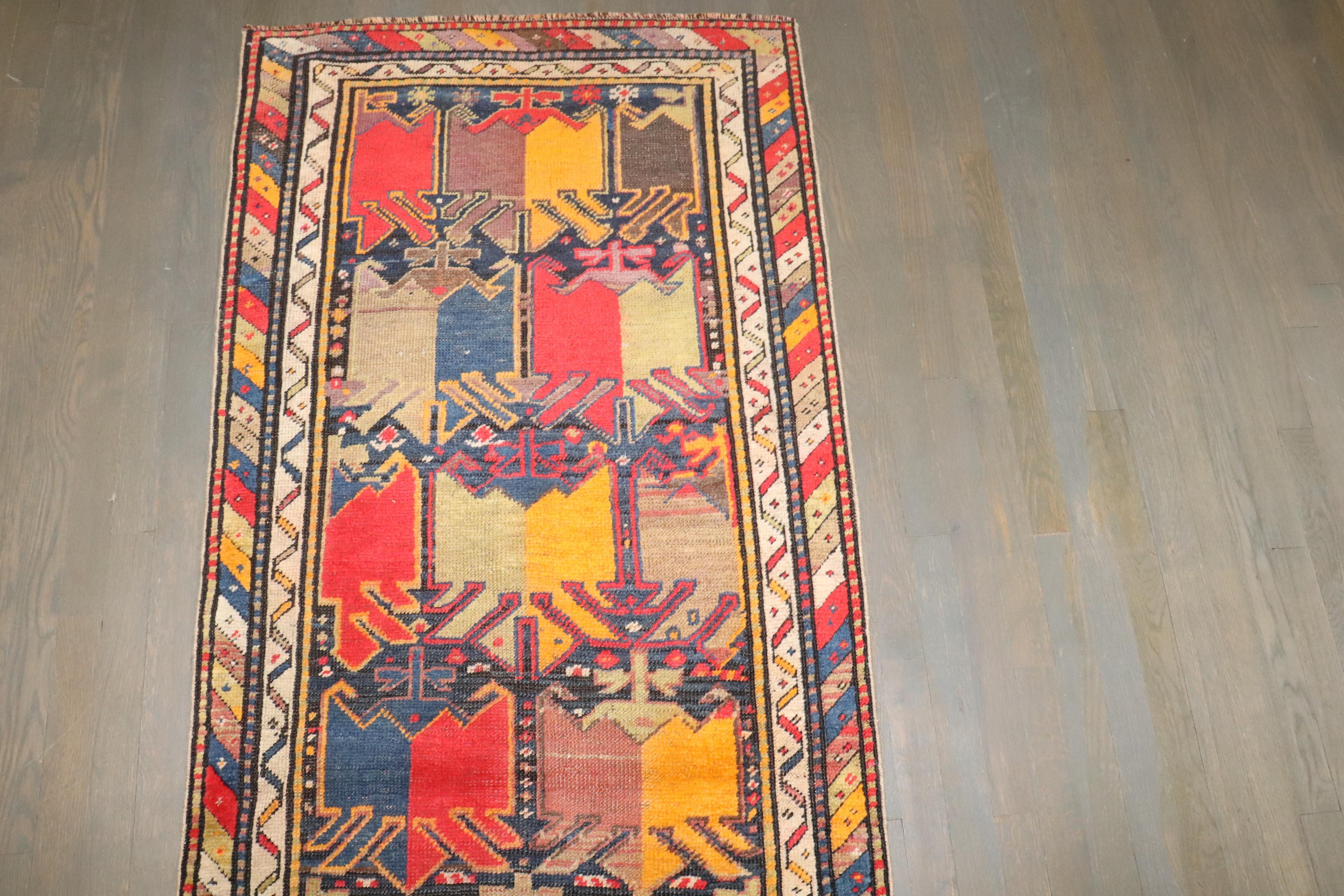 Lana Runner geometrico Karabagh della Collection'S di Zabihi in vendita