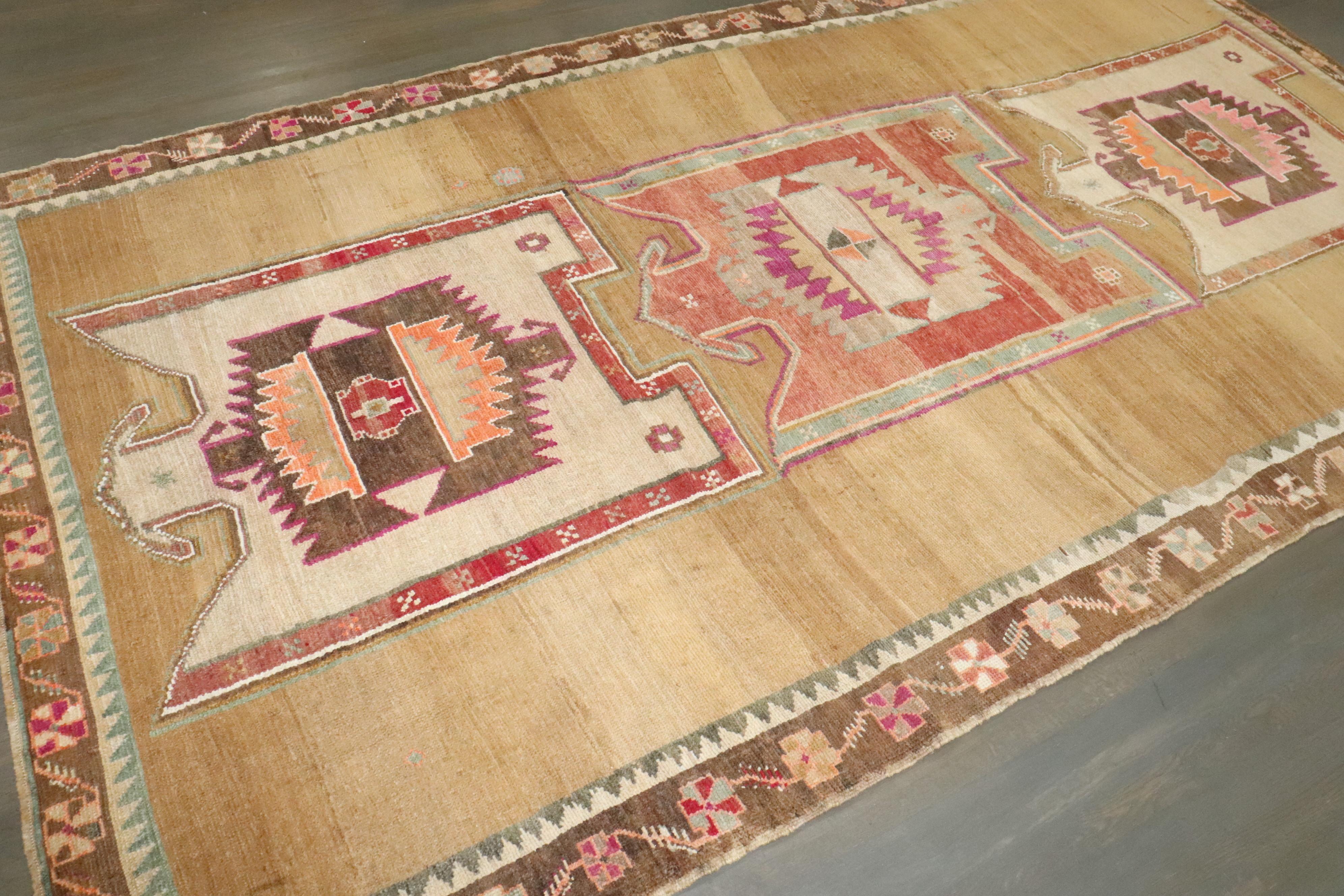 Zabihi Collection Geometric Tribal Turkish Gallery Runner (Handgeknüpft) im Angebot