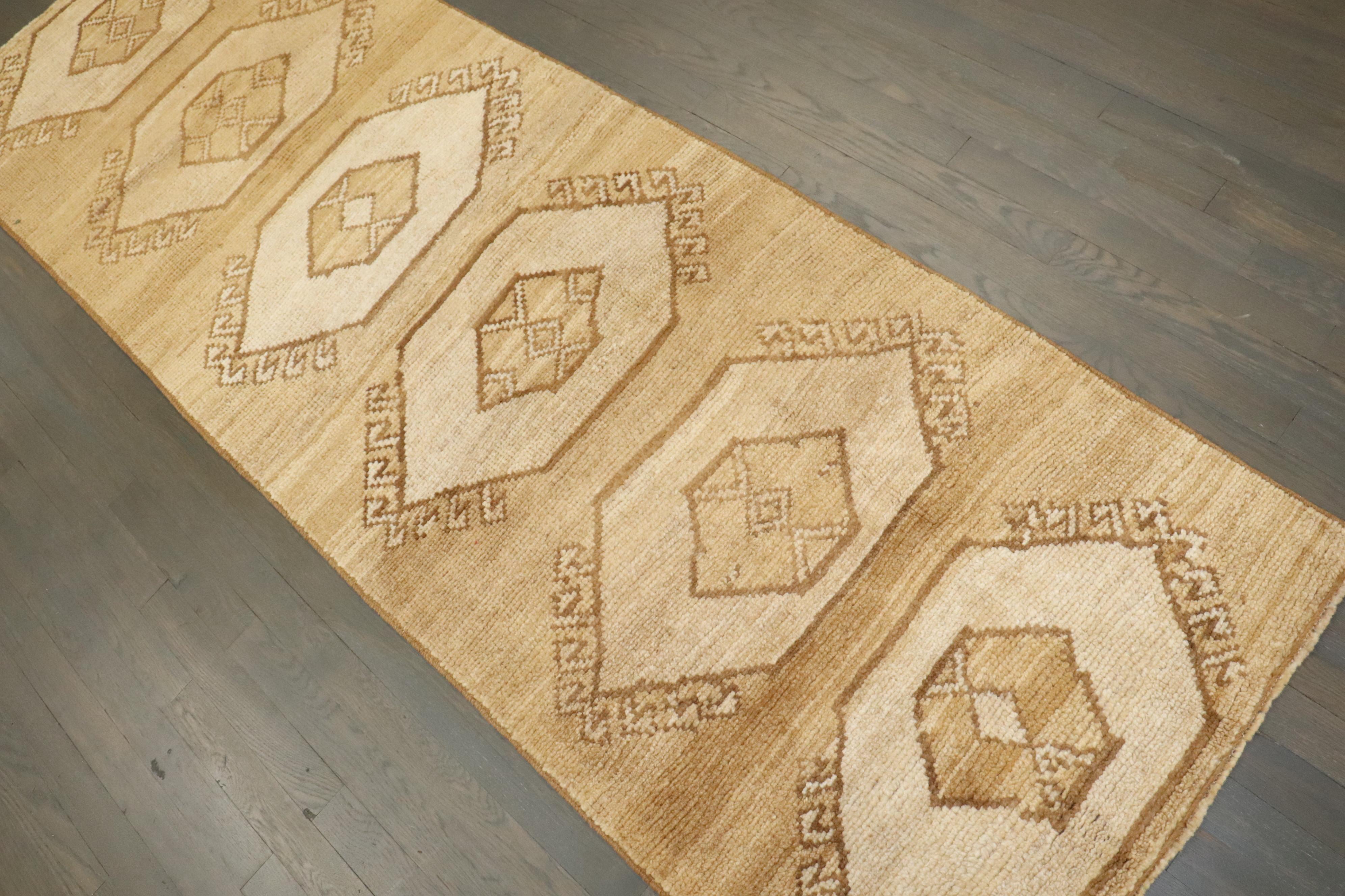 Runner turco tribale geometrico della Collection'S di Zabihi In condizioni buone in vendita a New York, NY
