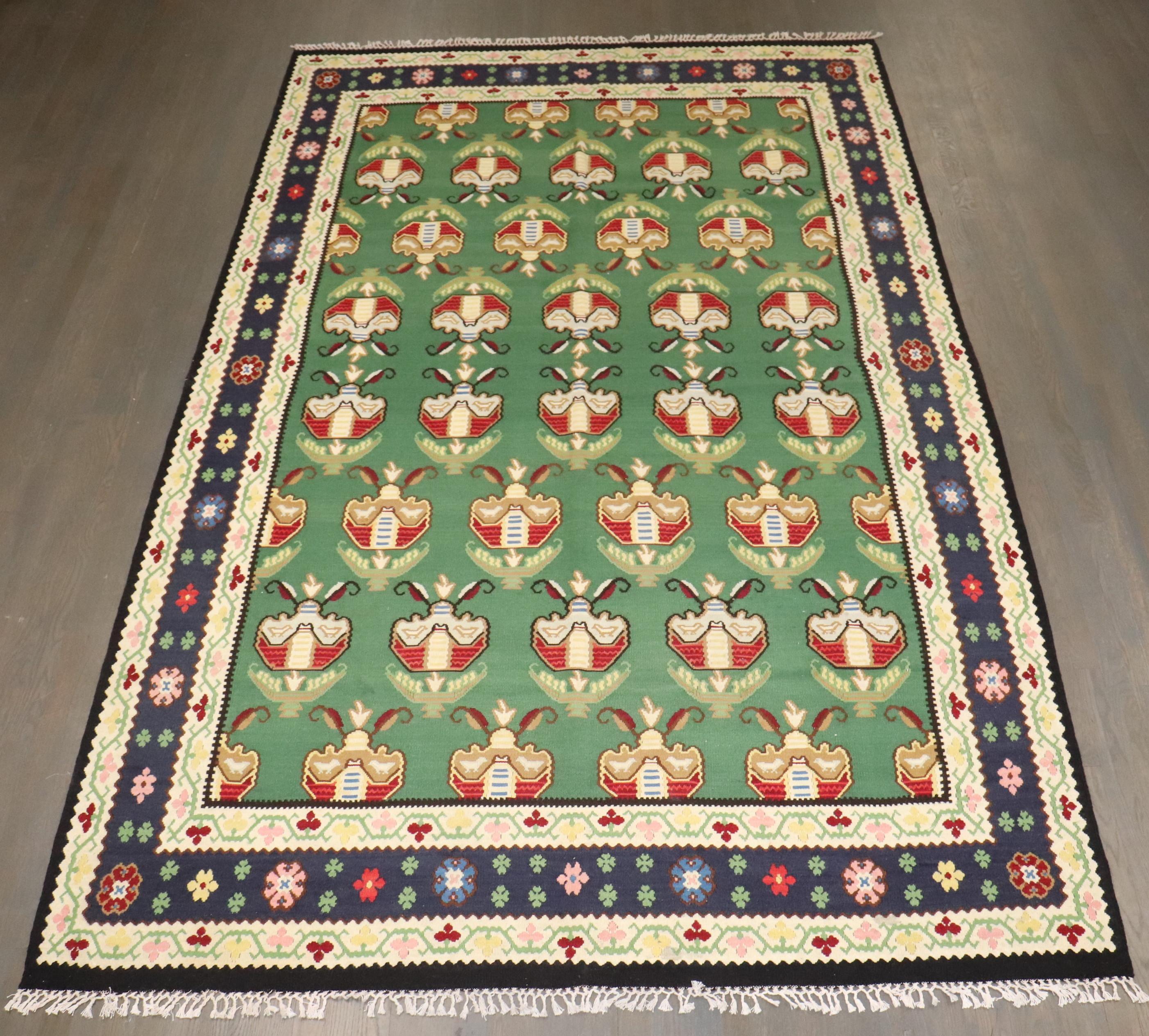 Kilim verde di Besserabian della collezione Zabihi In condizioni buone in vendita a New York, NY