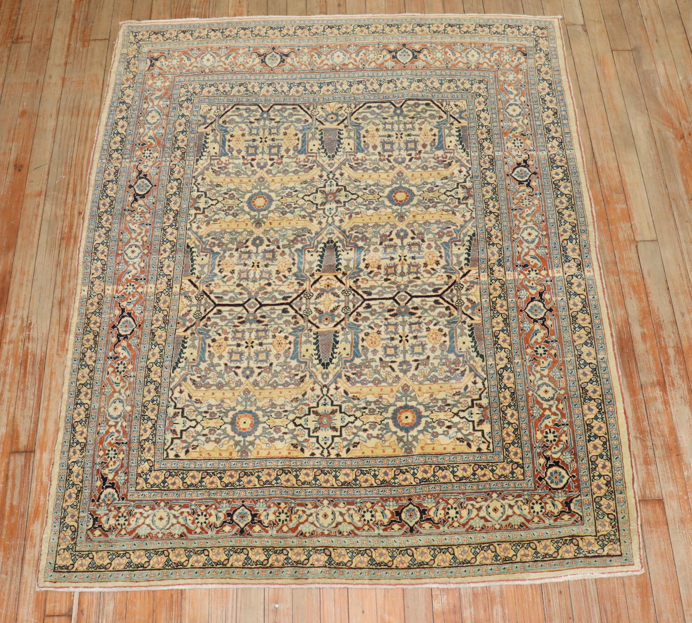 Descrizione
un tappeto persiano Tabriz Hadji- Jali Li di qualità superiore della fine del XIX secolo

Dettagli
rug no.	j2847
dimensione	4' 3