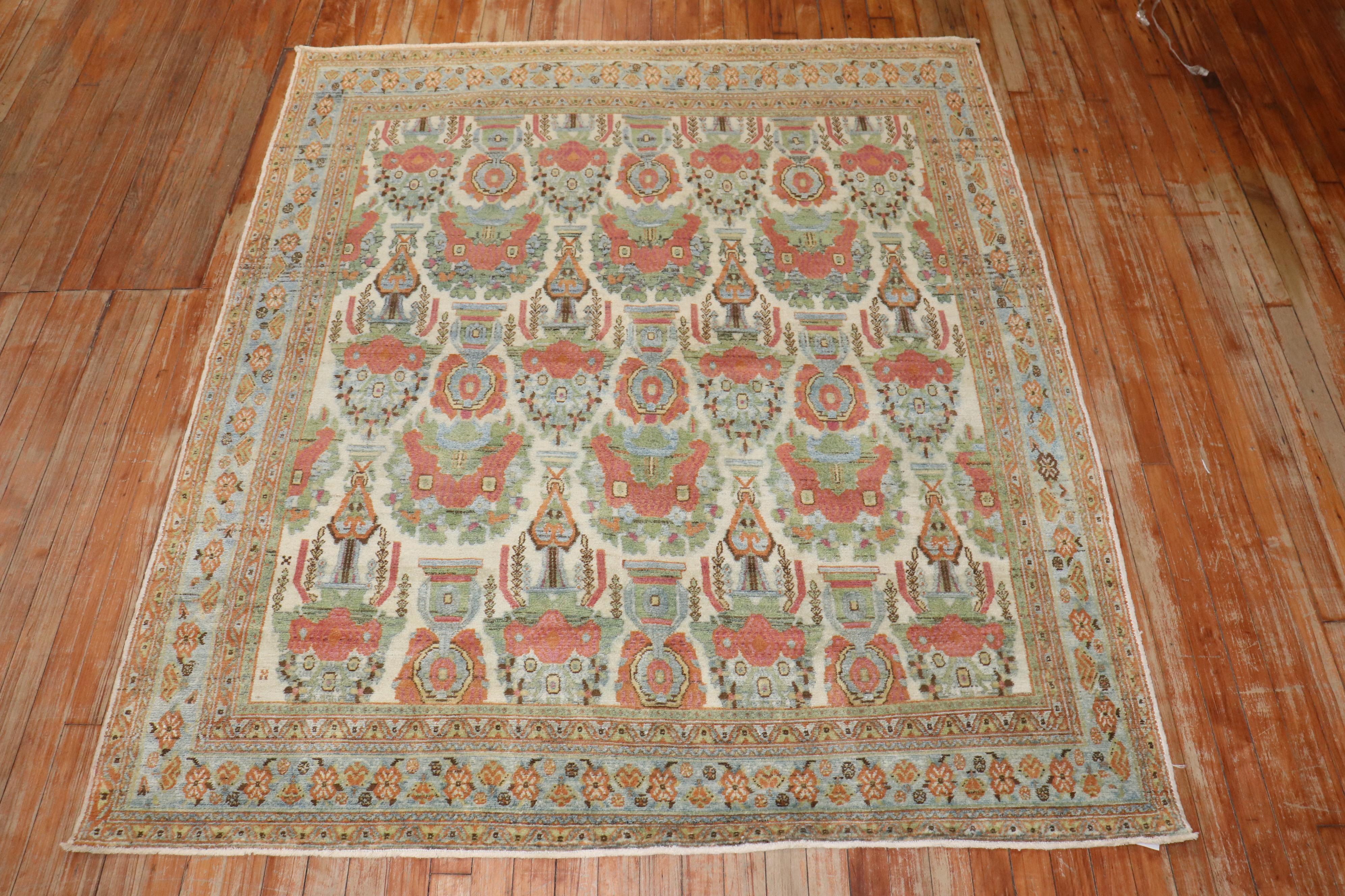 Colección Zabihi Alfombra Persa Cuadrada Afshar Marfil Antiguo clásico estadounidense en venta
