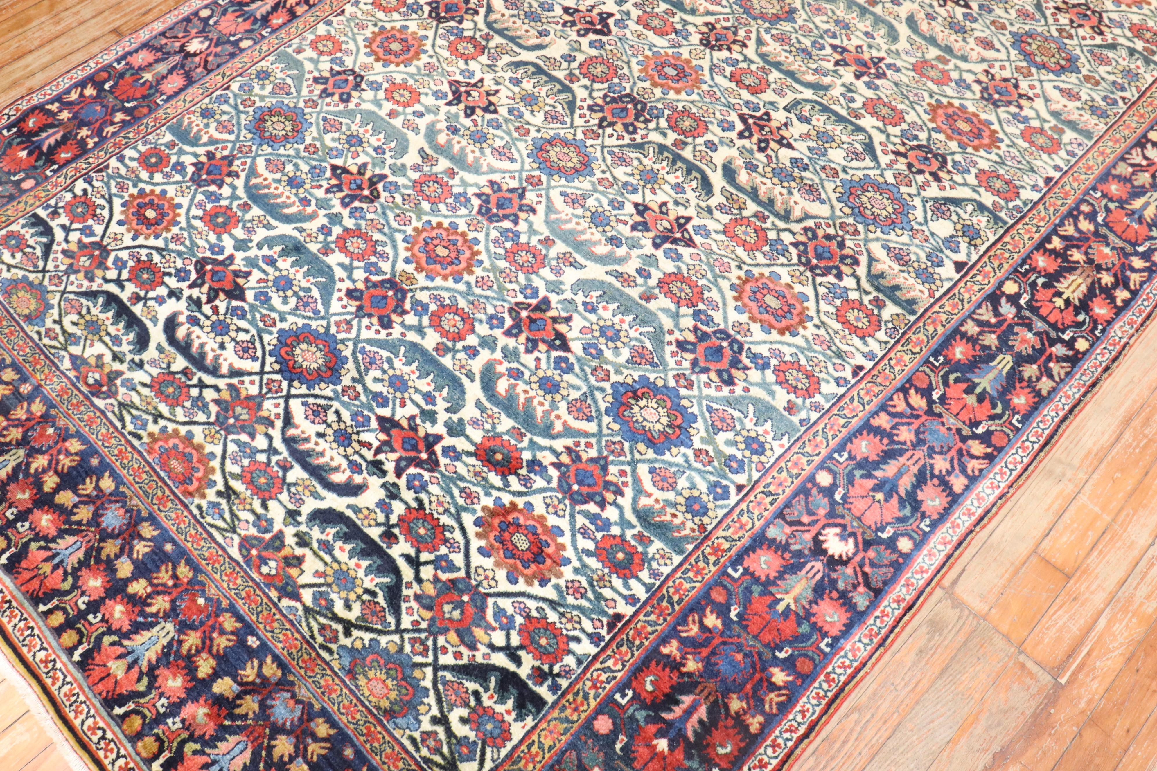 Tappeto Zabihi Collection'S Ivory Field Antique Persian Bidjar Gallery (a) Gallery in vendita 2