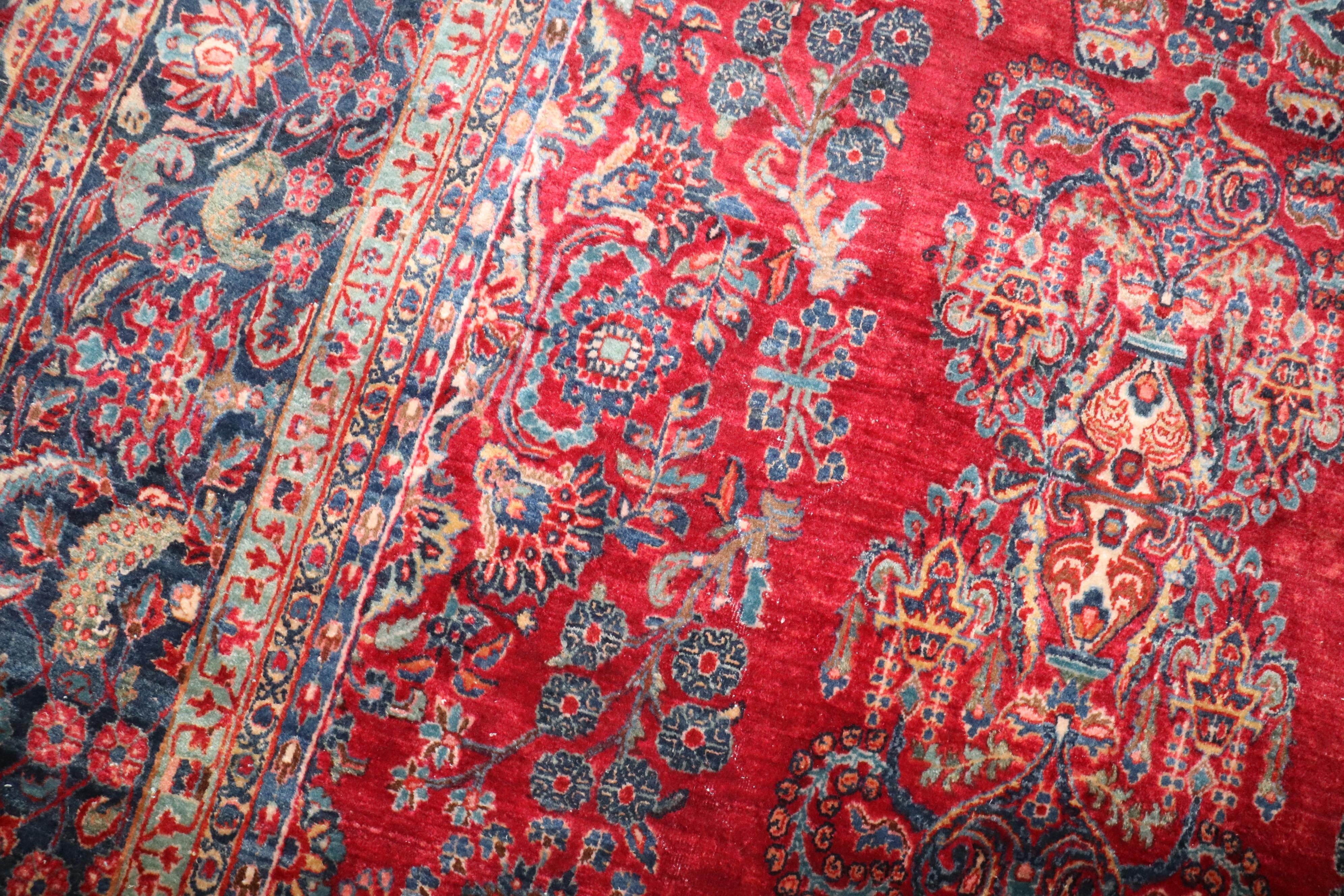 Zabihi Collection Large Antique Persian Sarouk Lana en venta