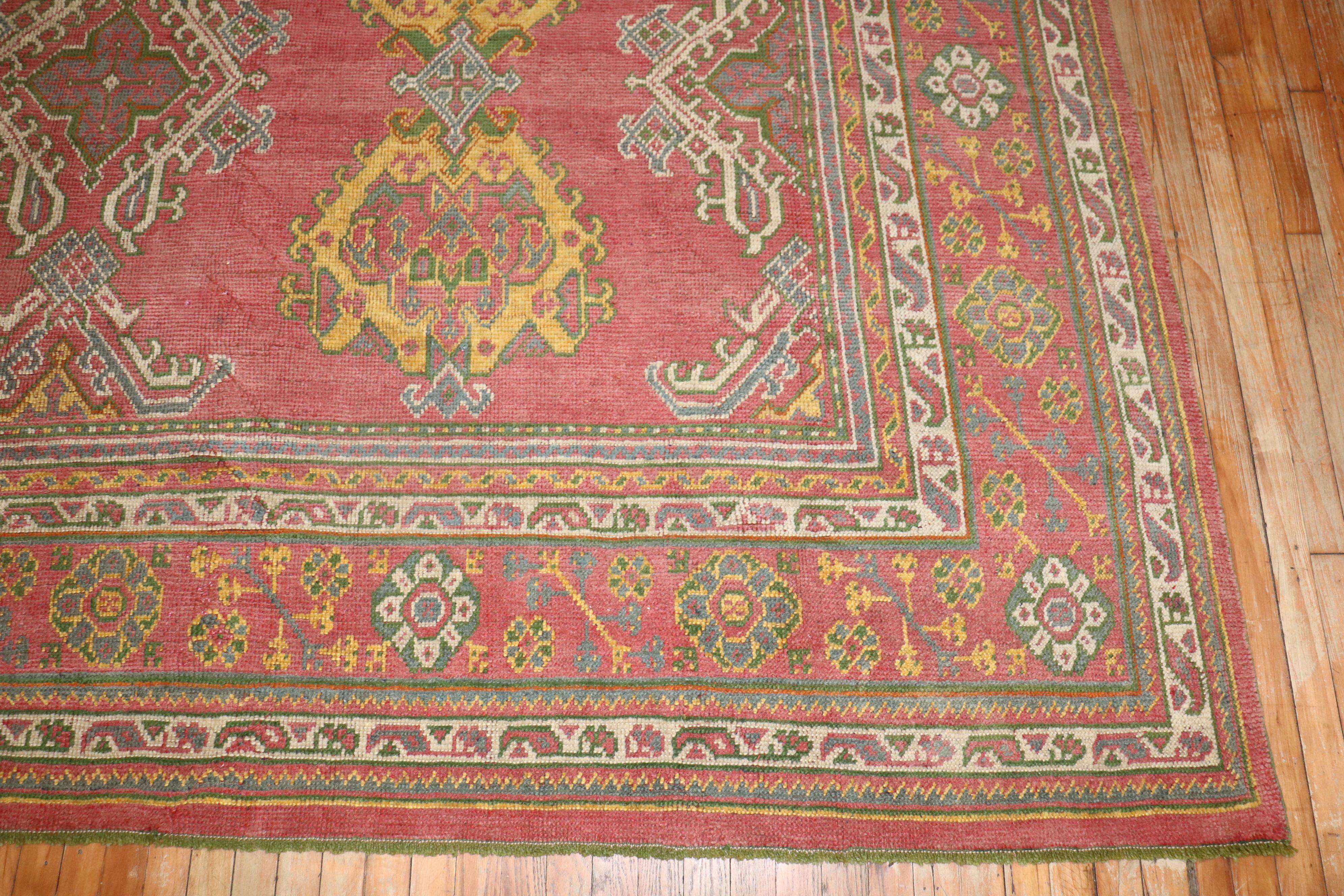 Colección Zabihi Alfombra Oushak Turca Antigua Grande en venta 2
