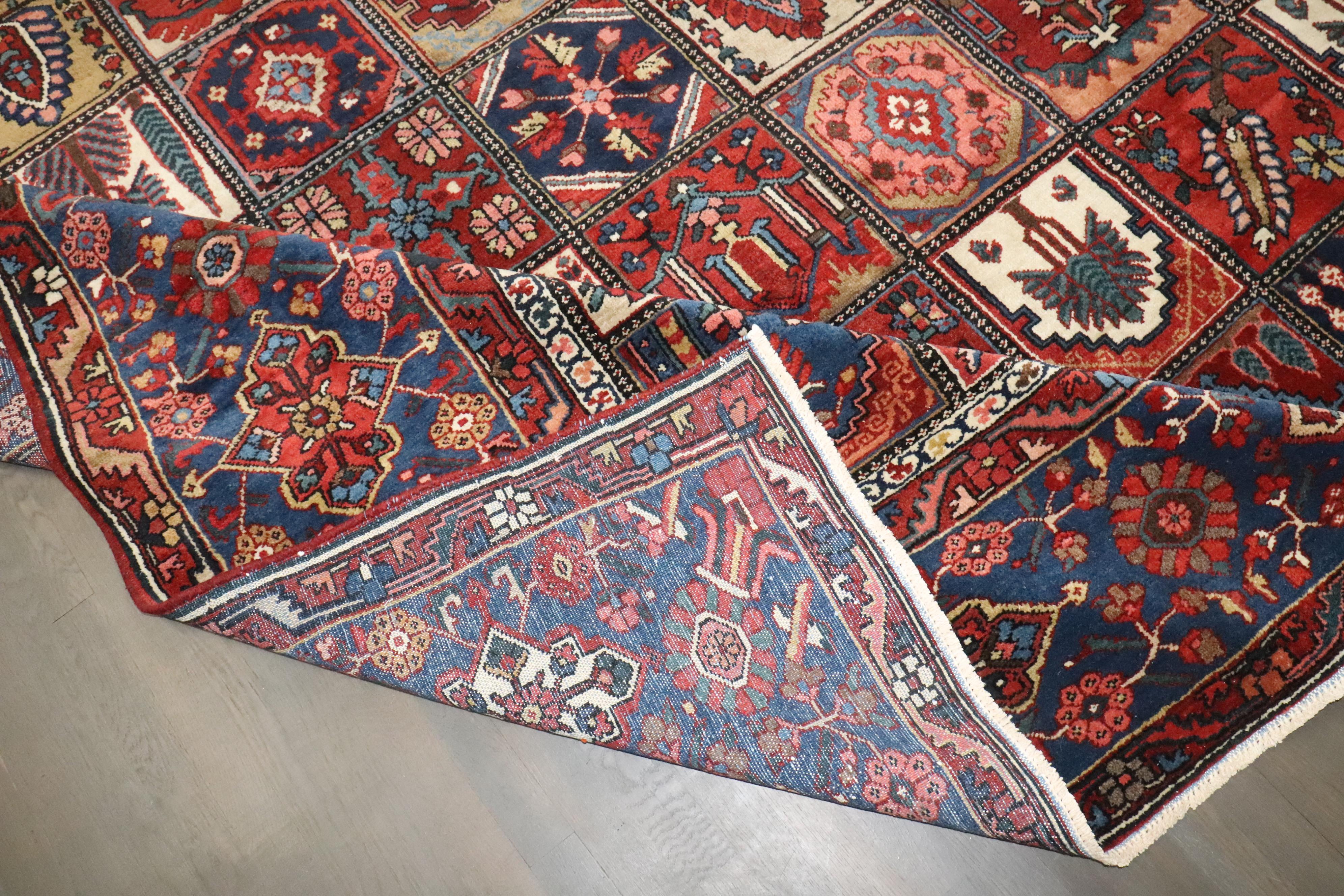 Zabihi Collection Large Square Persian Antique Bakhtiari Rug im Angebot 1