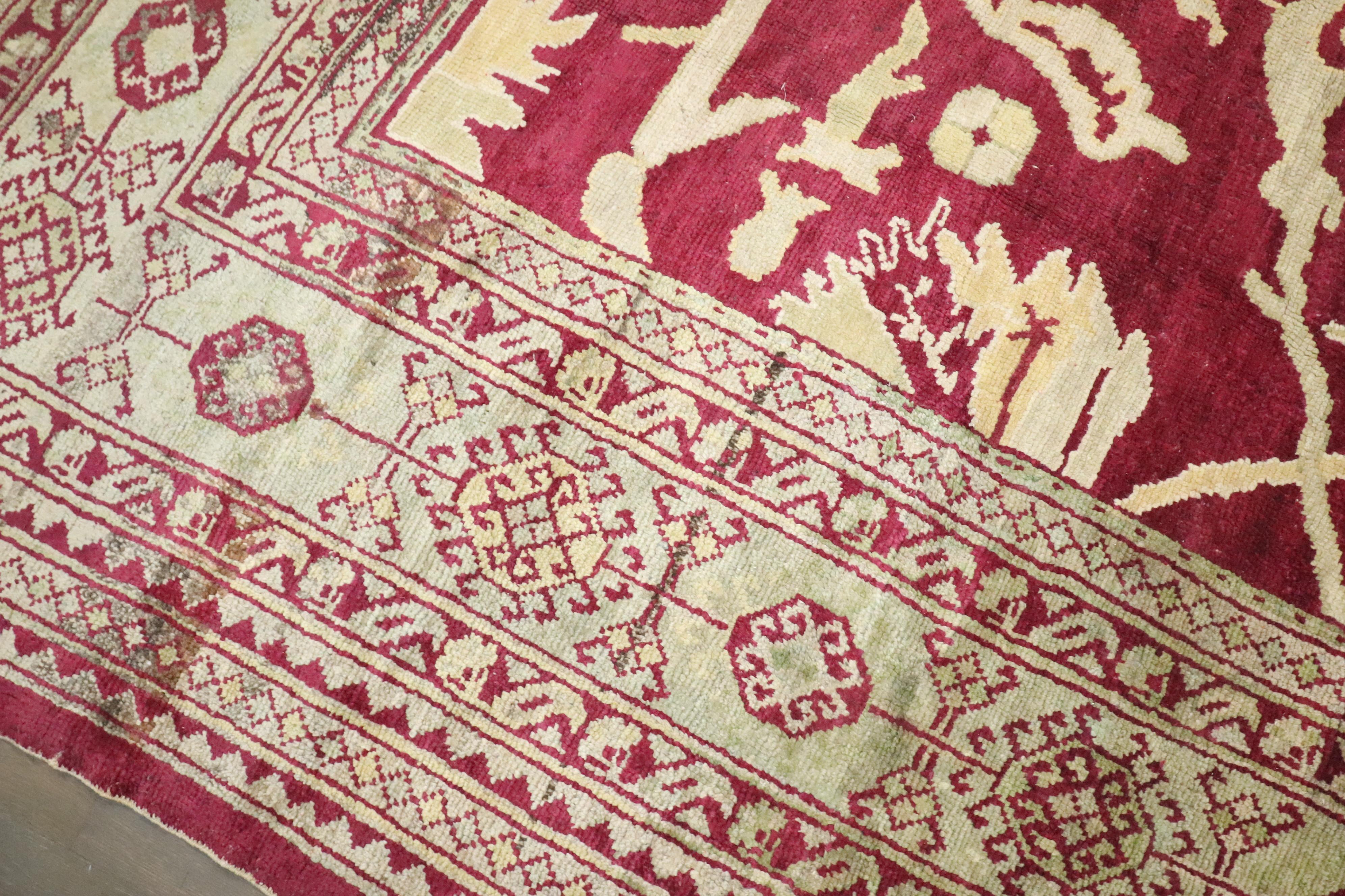 Zabihi Collection Großer quadratischer türkischer Oushak-Teppich im Angebot 3
