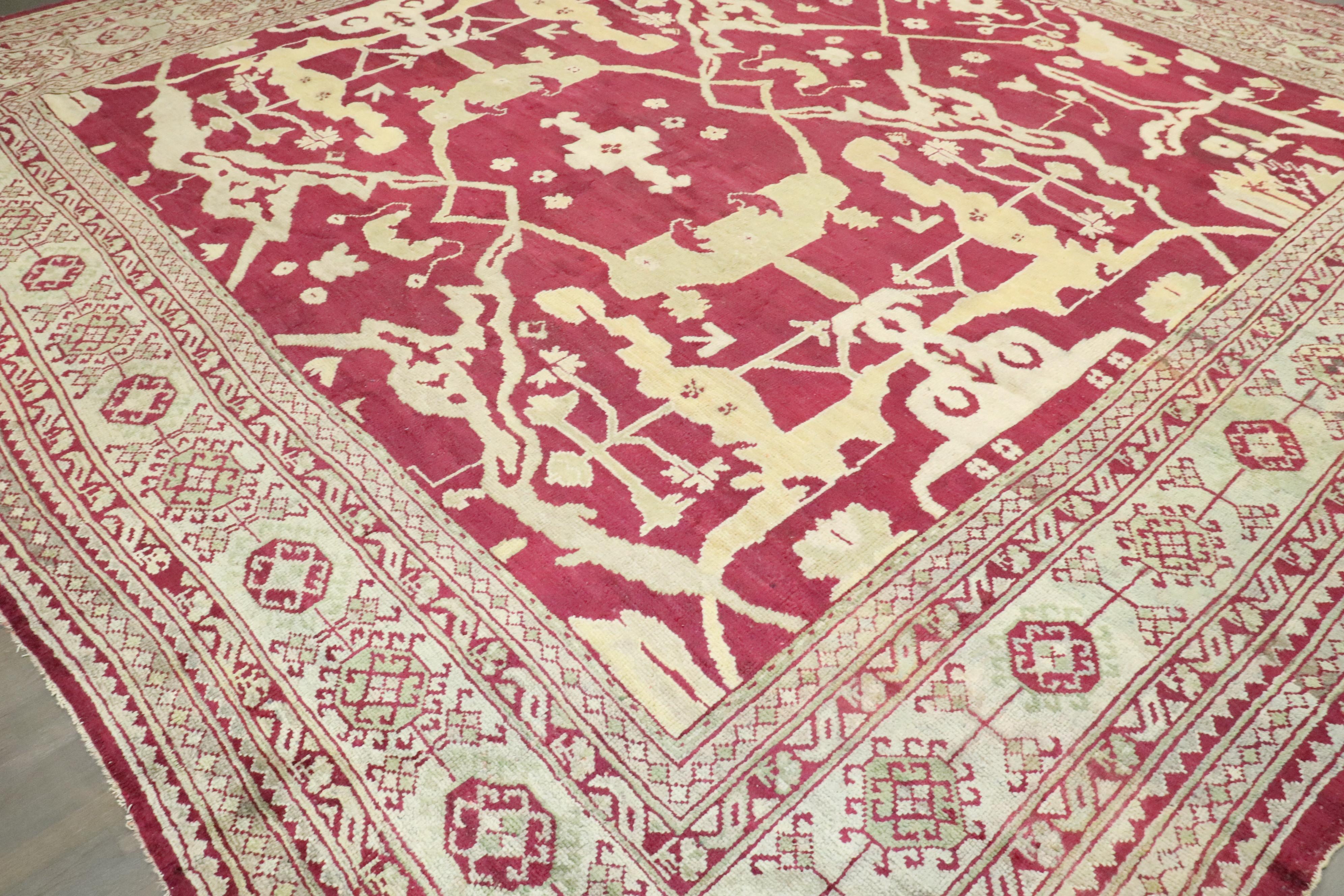 Zabihi Collection Großer quadratischer türkischer Oushak-Teppich im Angebot 5
