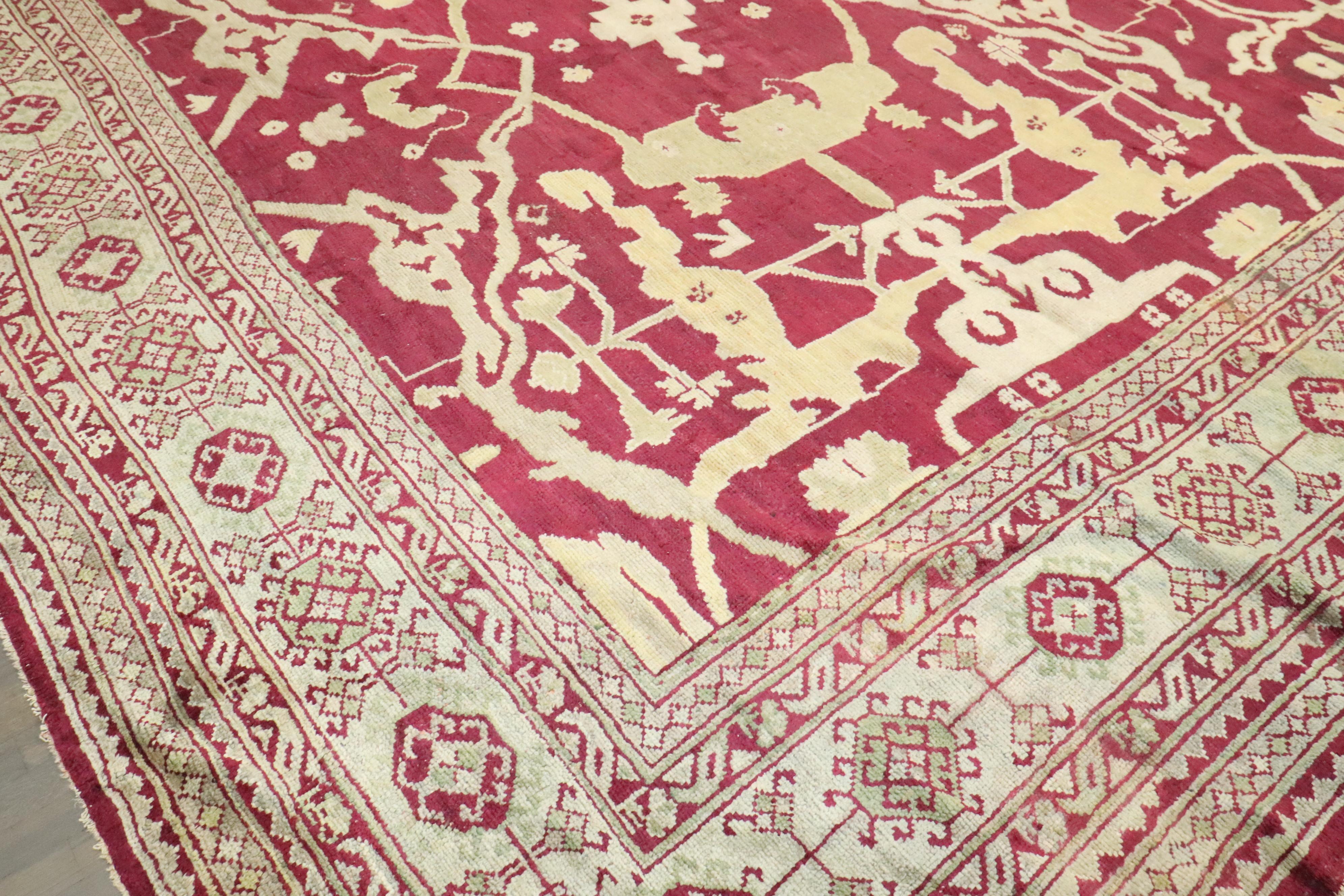 Zabihi Collection Großer quadratischer türkischer Oushak-Teppich im Angebot 10