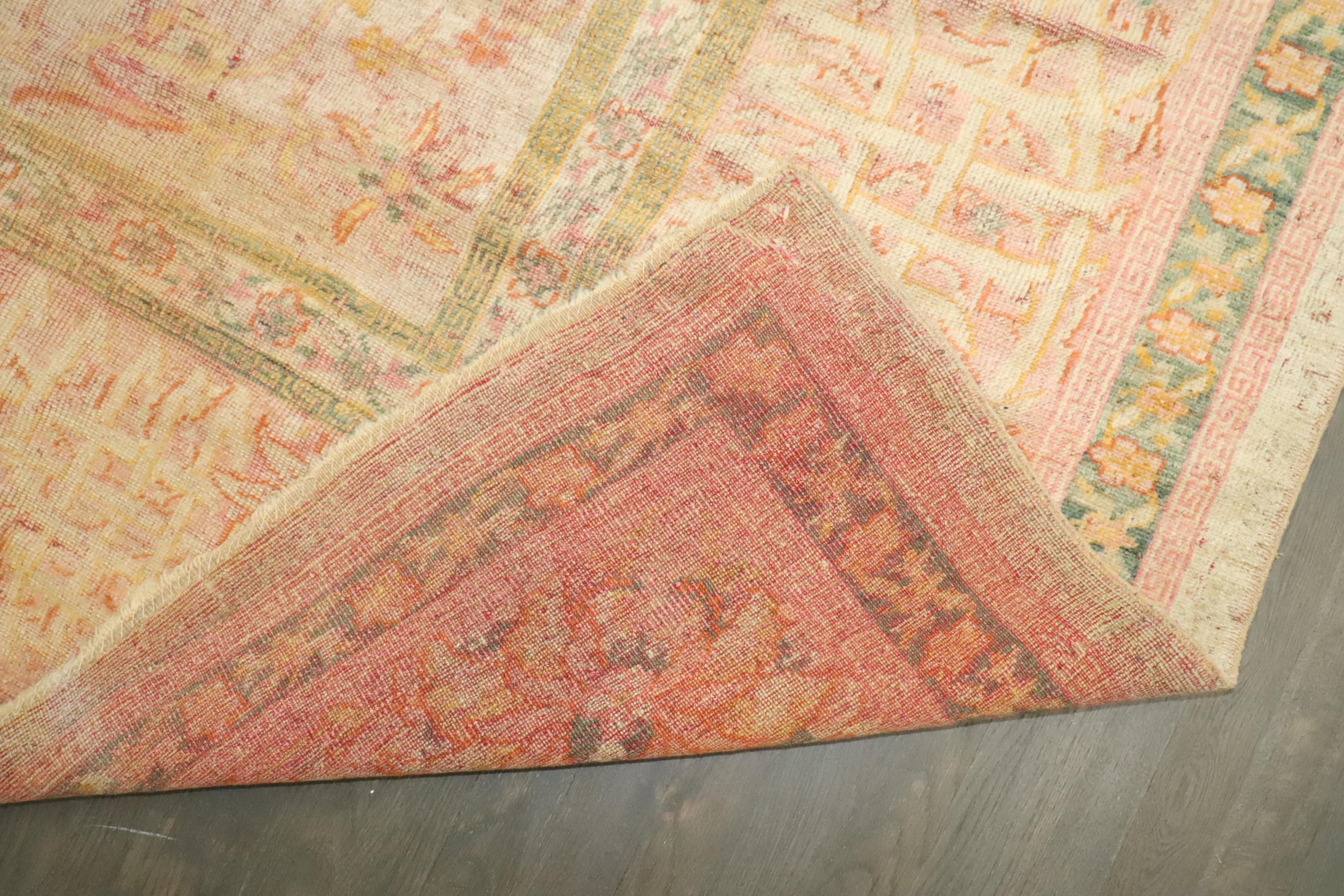 Tappeto antico turco Oushak consumato della fine del XIX secolo Collectional Zabihi In condizioni buone in vendita a New York, NY