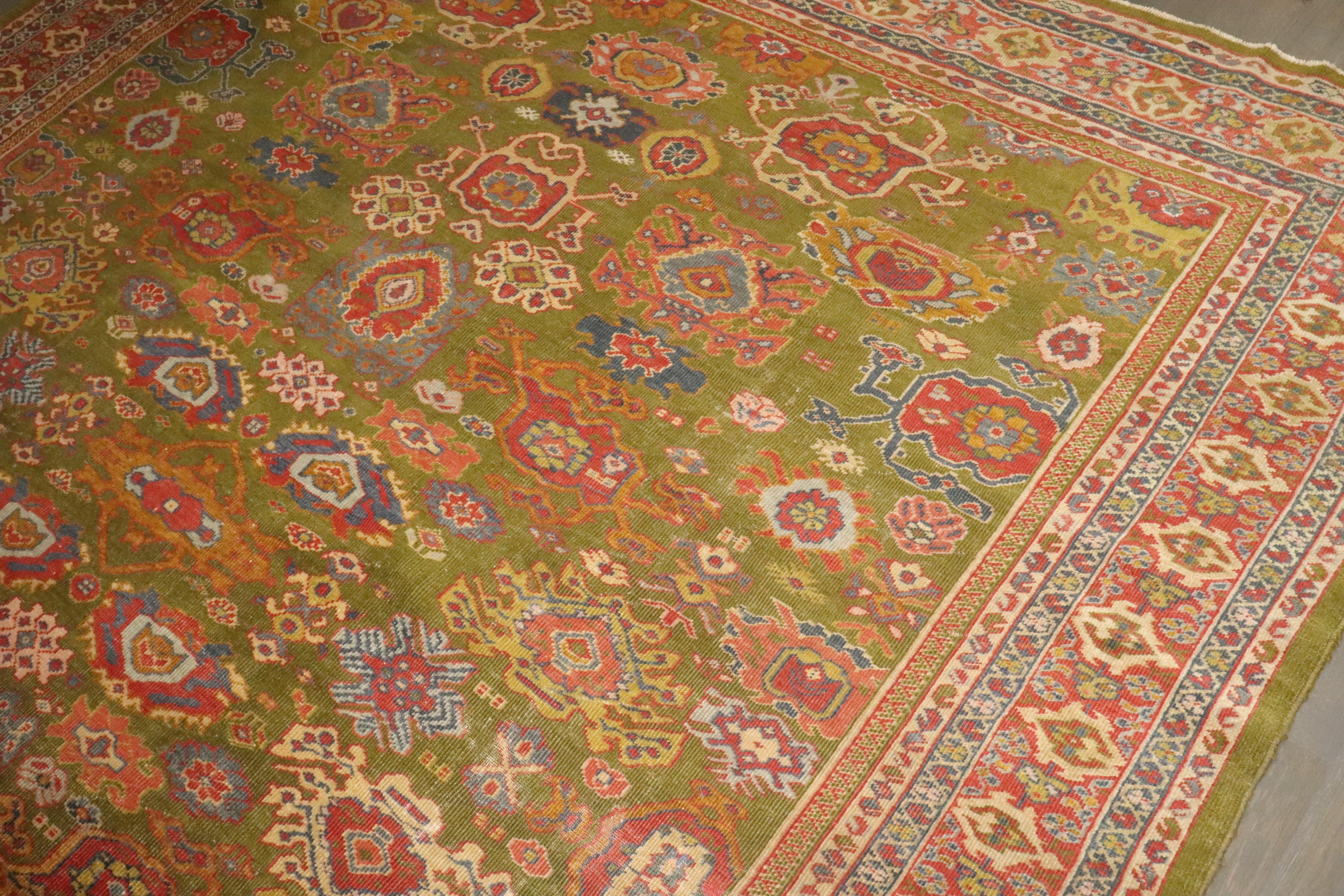 Zabihi Collection late 19th Century Green Sultanabad Rug For Sale 4