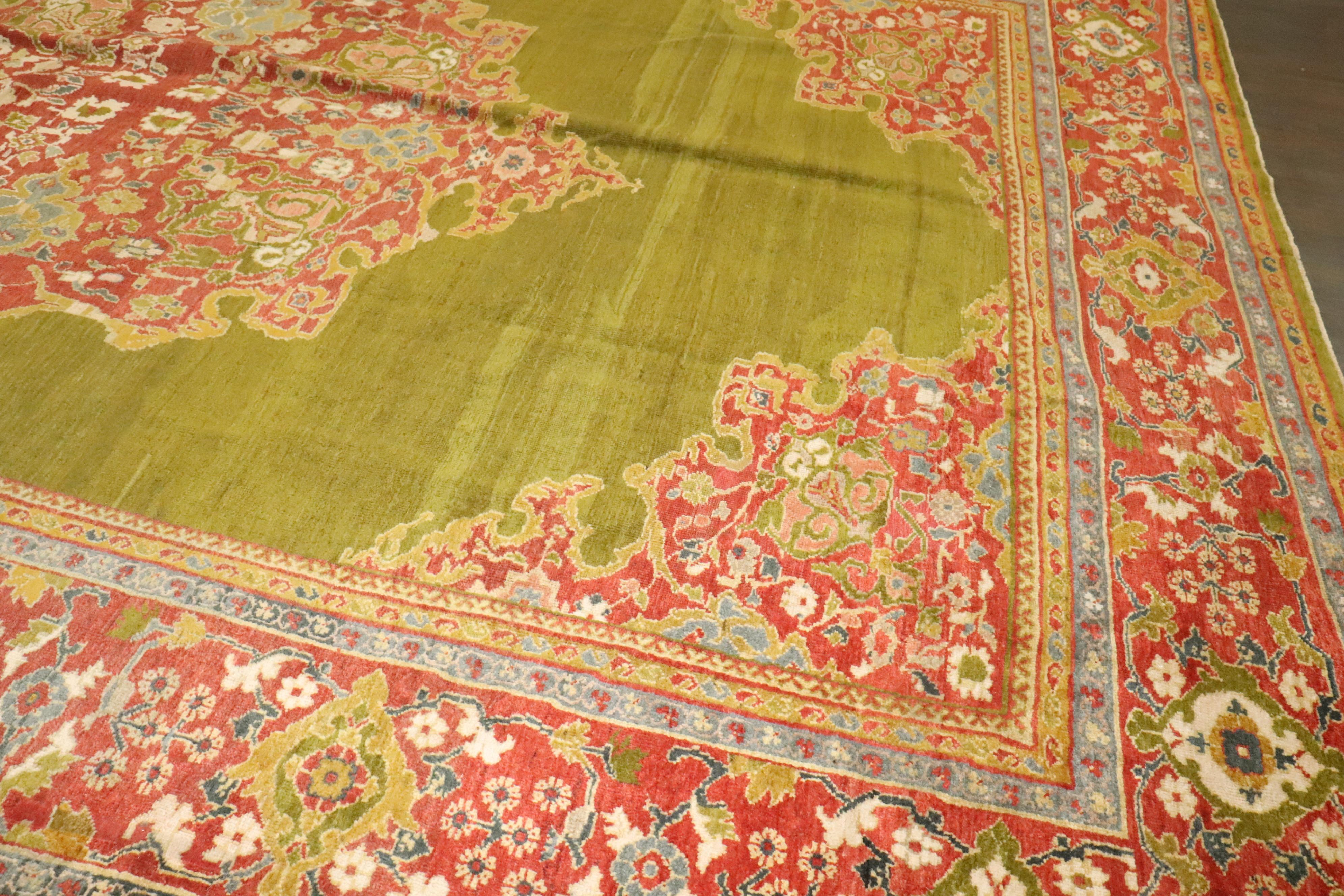 Grüner Sultanabad-Teppich aus der Zabihi-Kollektion des späten 19. Jahrhunderts im Angebot 6