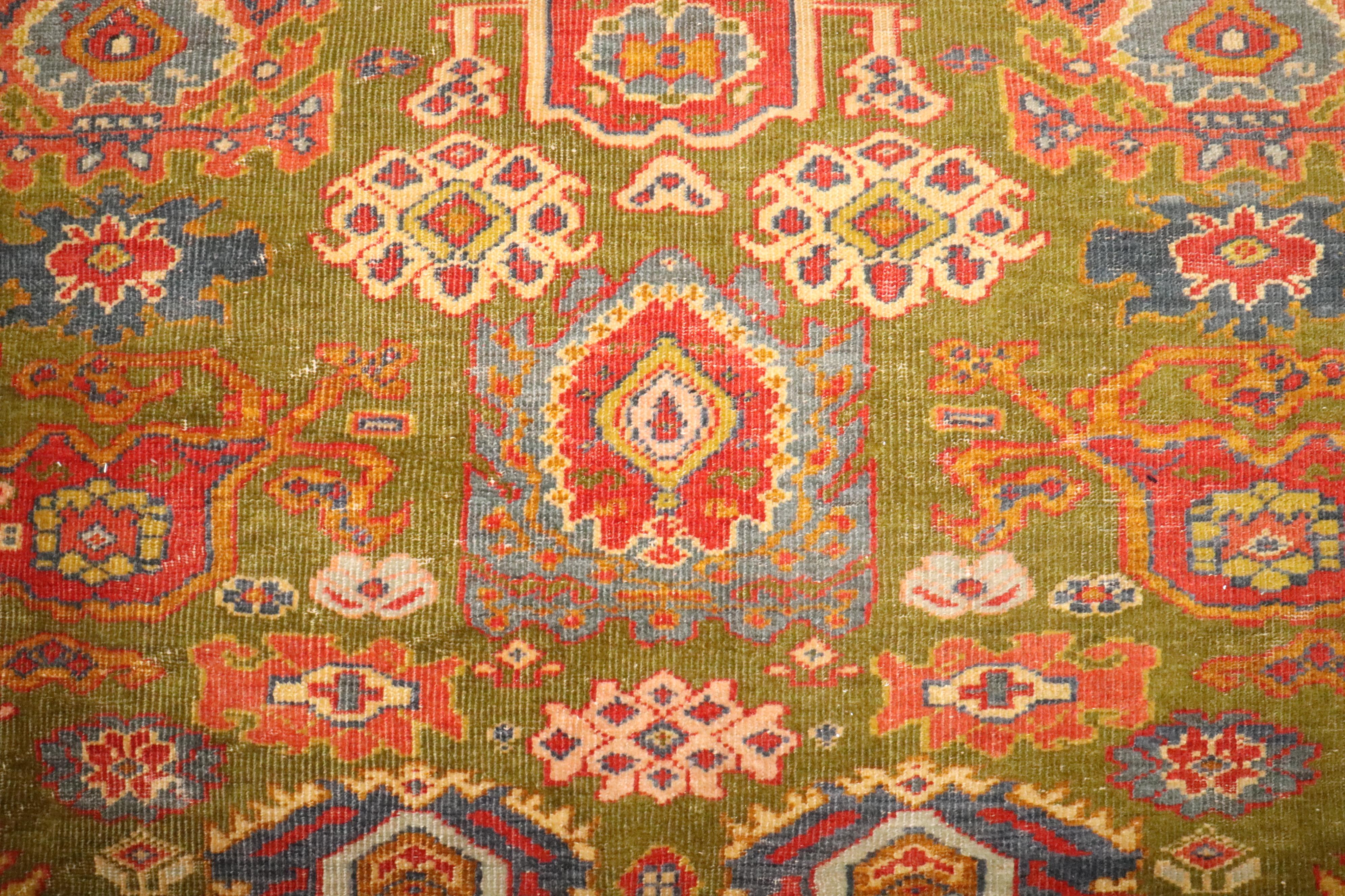 Zabihi Collection late 19th Century Green Sultanabad Rug For Sale 7
