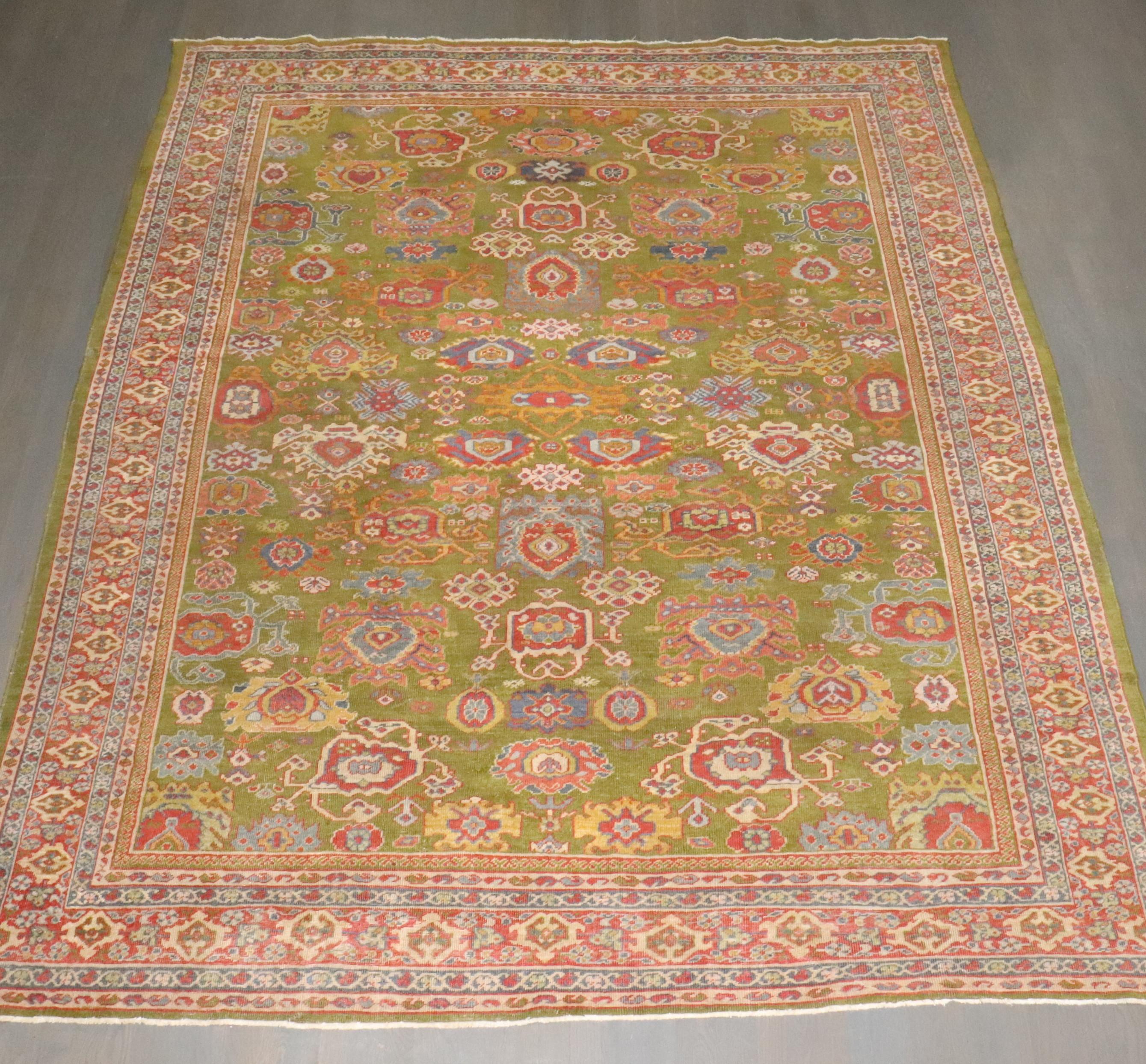 Zabihi Collection late 19th Century Green Sultanabad Rug For Sale 8