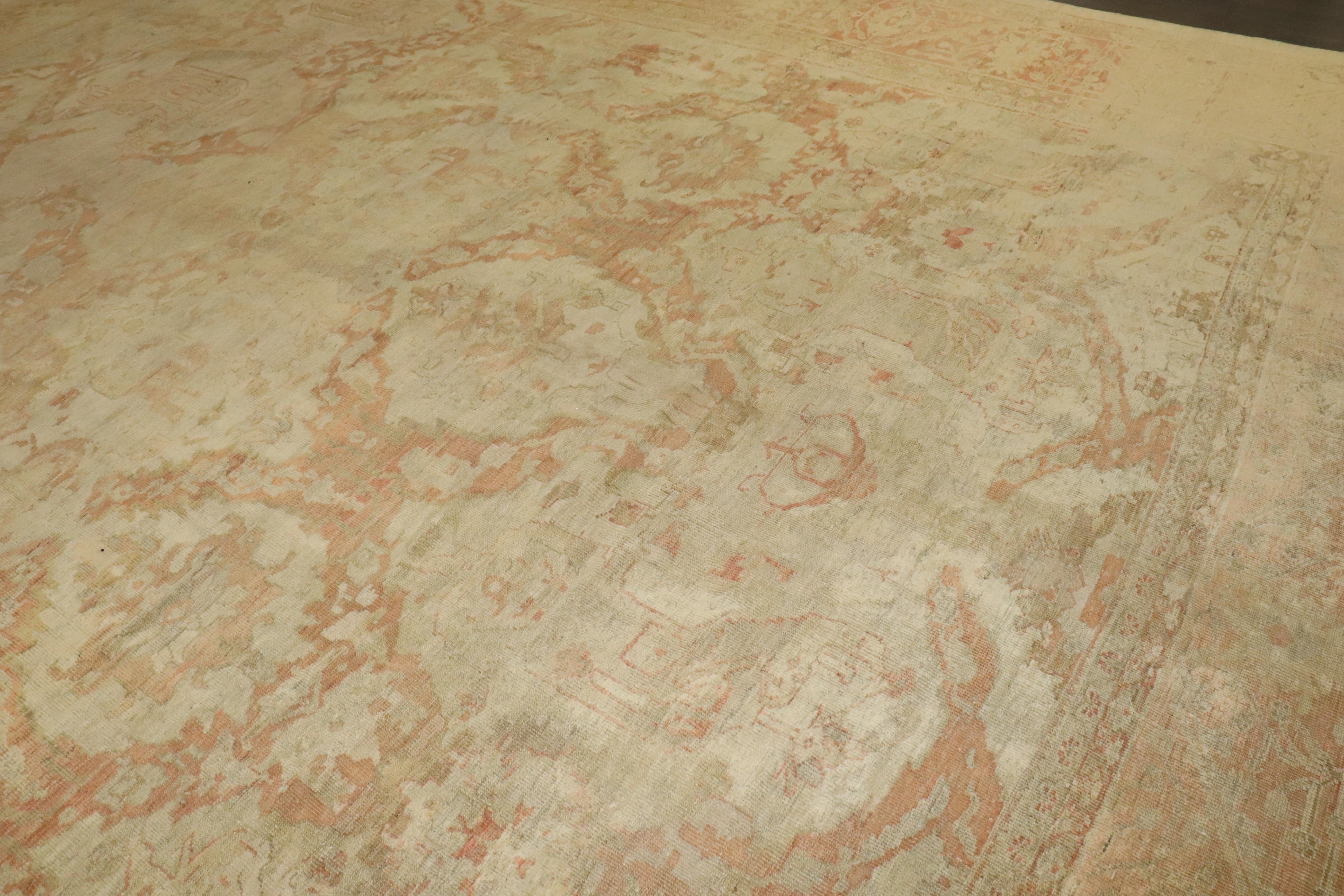 XIXe siècle Tapis Lage carré de la collection Zabihi de Sultanabad de la fin du 19e siècle en vente
