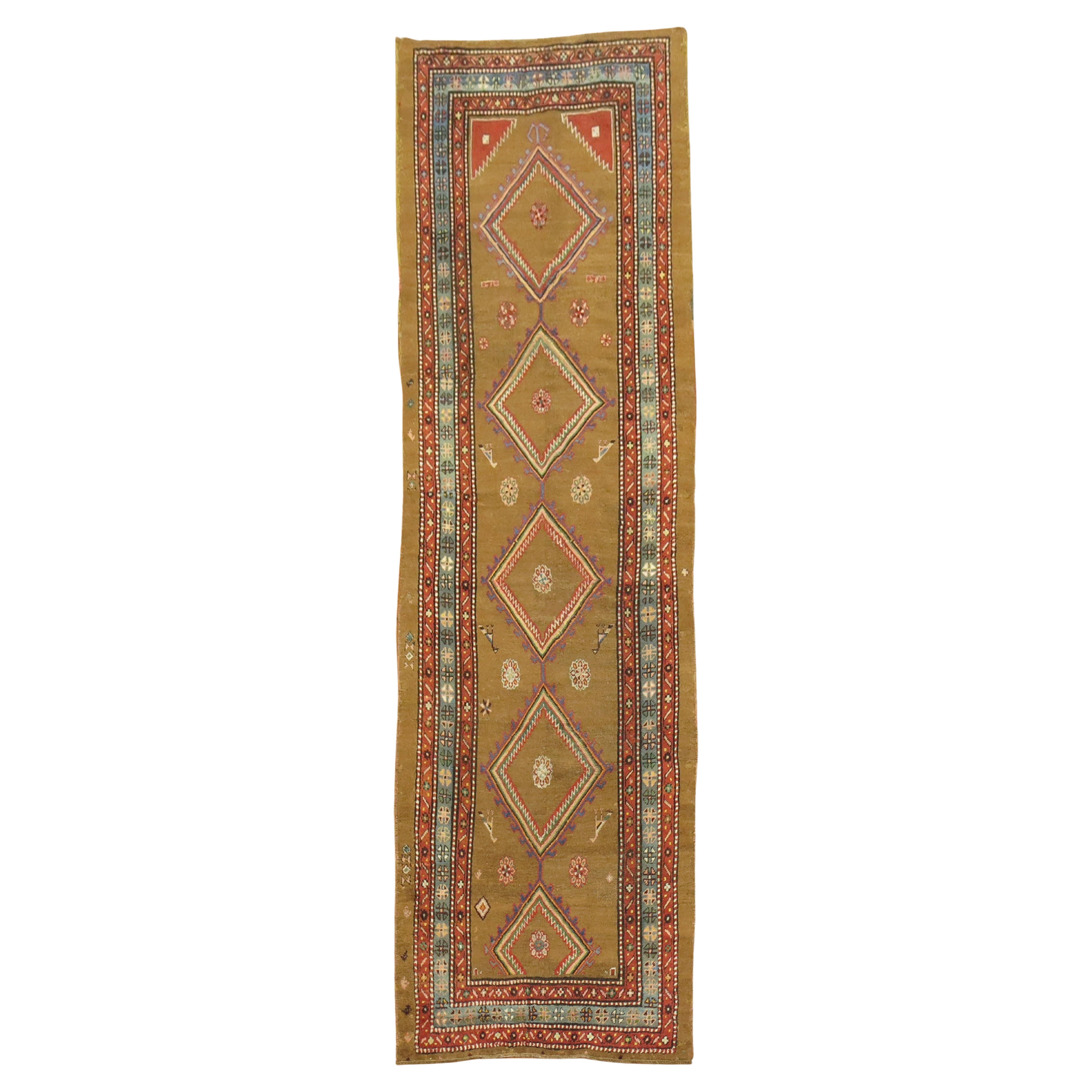 Zabihi Collection Late 19th Century Persian Bakshaish Tribal Runner im Angebot