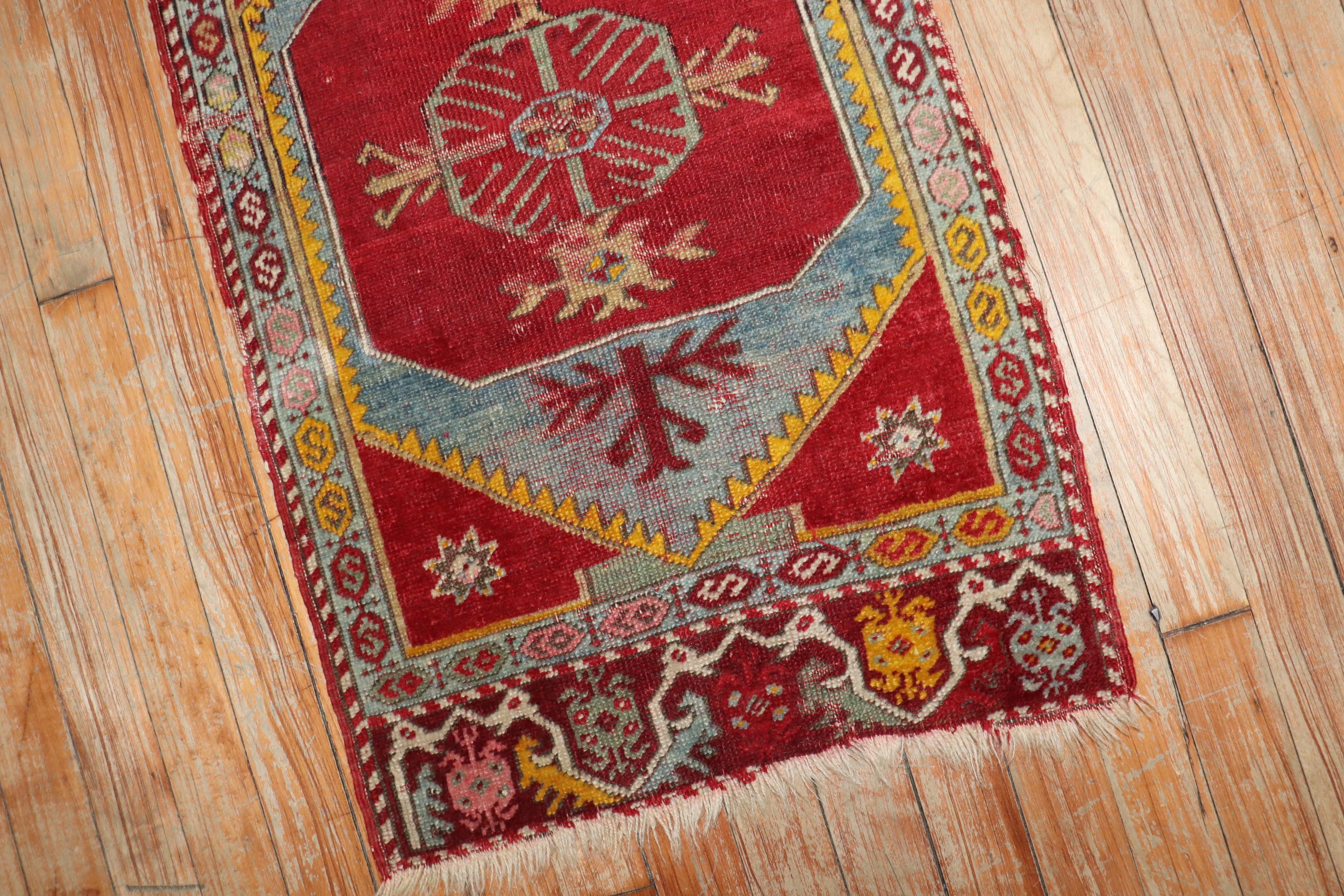 Türkischer Yastik-Teppich aus der Zabihi-Kollektion des späten 19. Jahrhunderts (Adirondack)