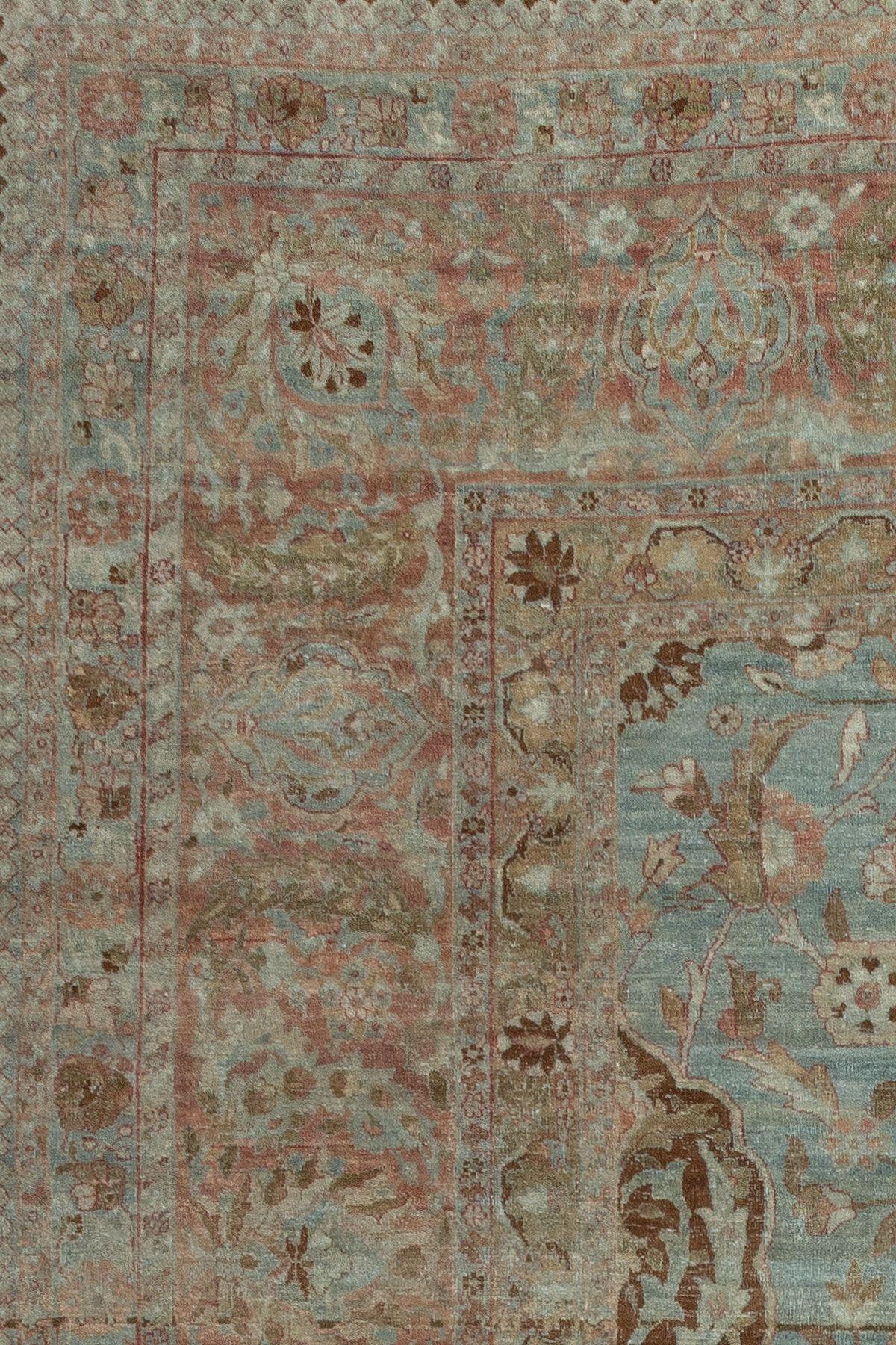 Tapis persan Yazd ancien bleu clair de la collection Zabihi en vente 11