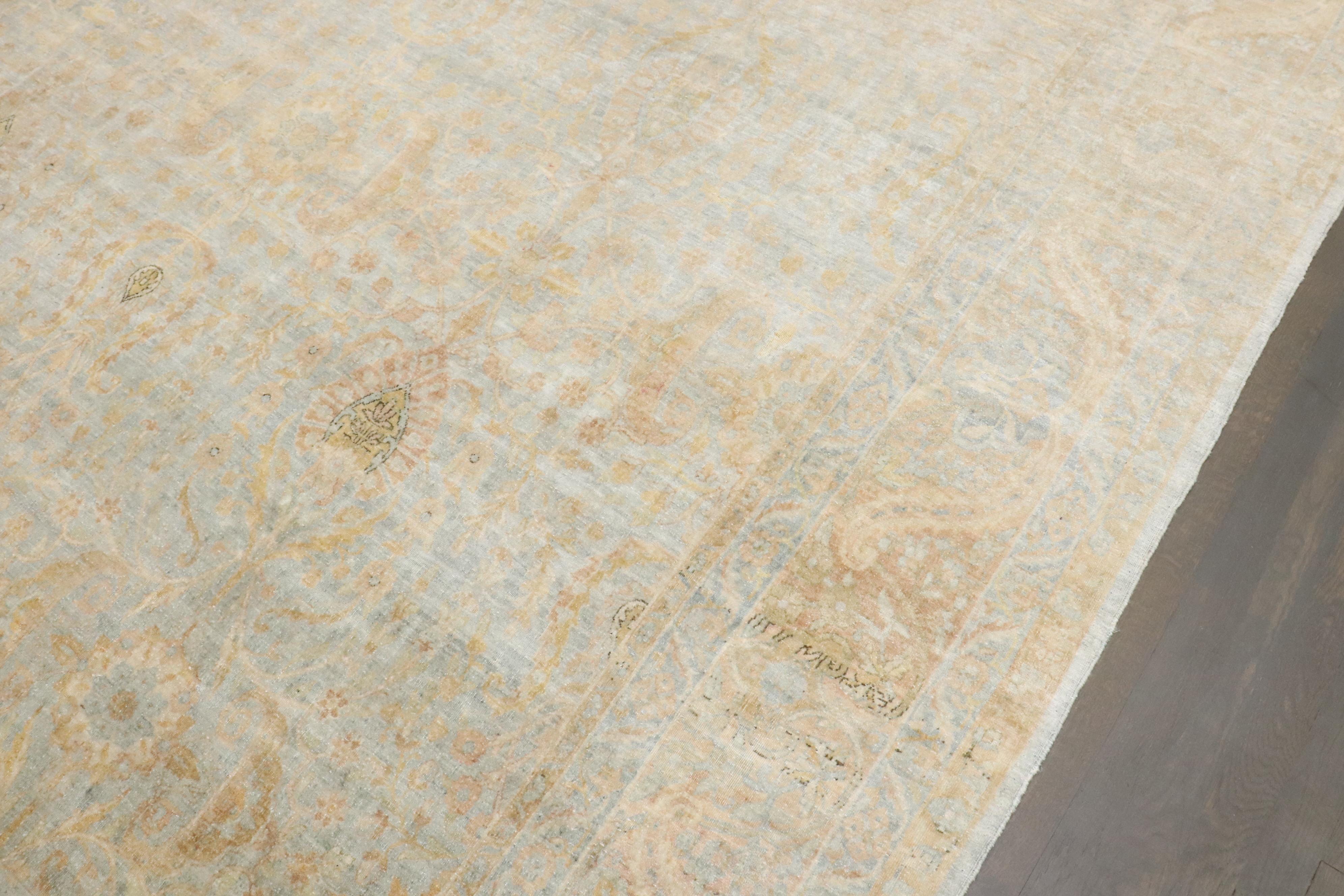 Zabihi Collection Hellblau Gold Antike Persische Kerman Teppiche im Angebot 11