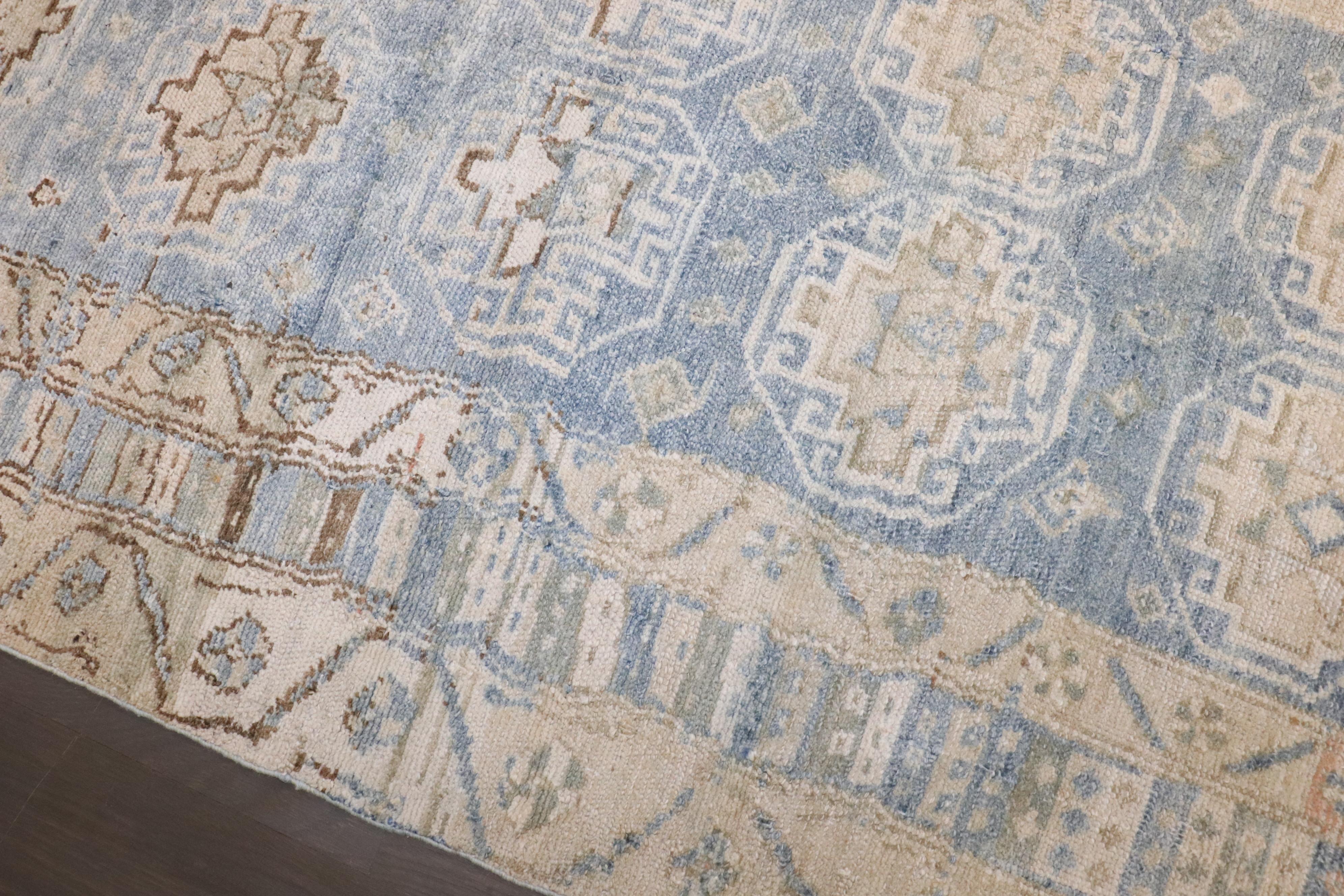 Laine Collection Light Light Blue Persian Malayer Antique Runner (Chemin de table) en vente