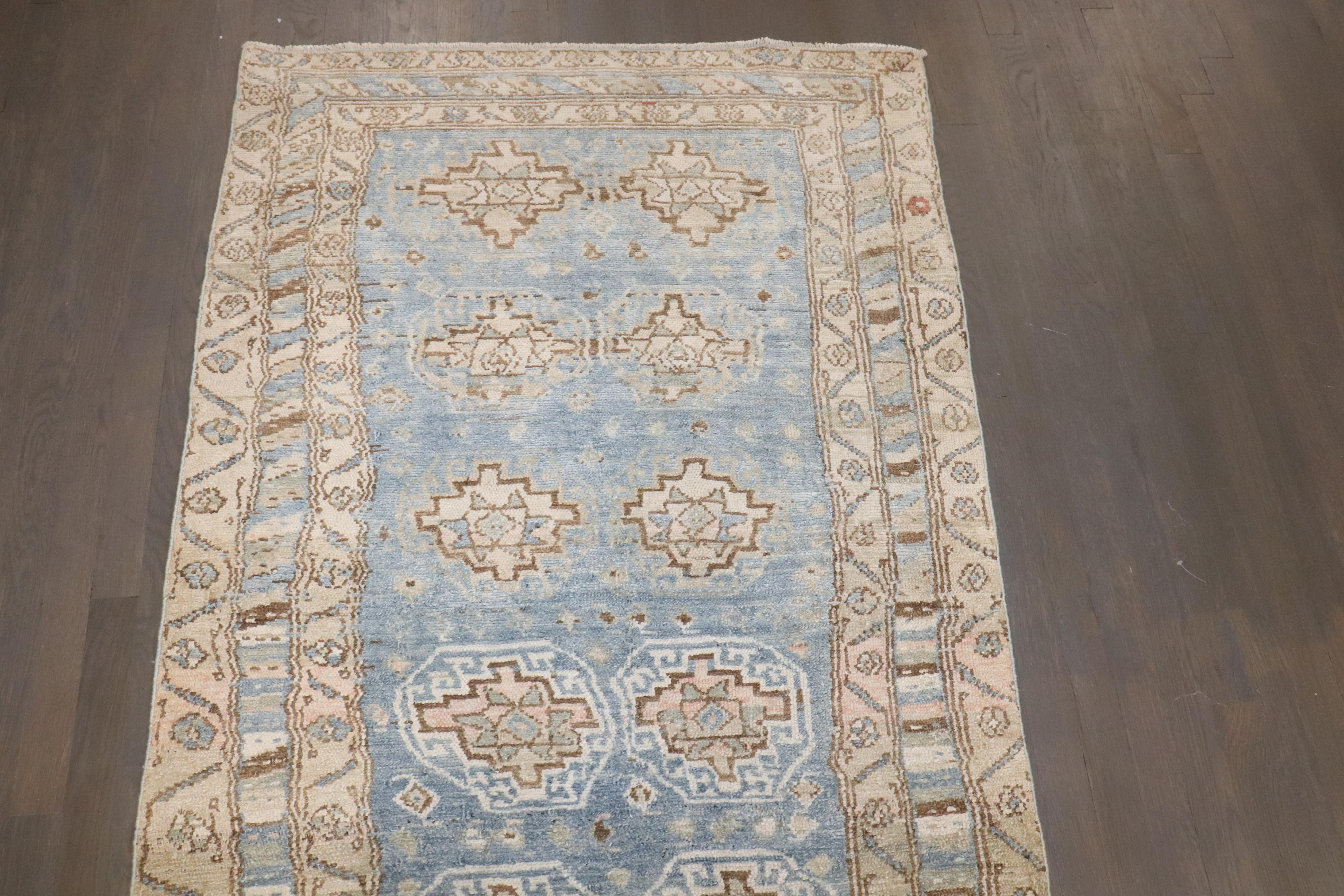 Collection Light Light Blue Persian Malayer Antique Runner (Chemin de table) en vente 1