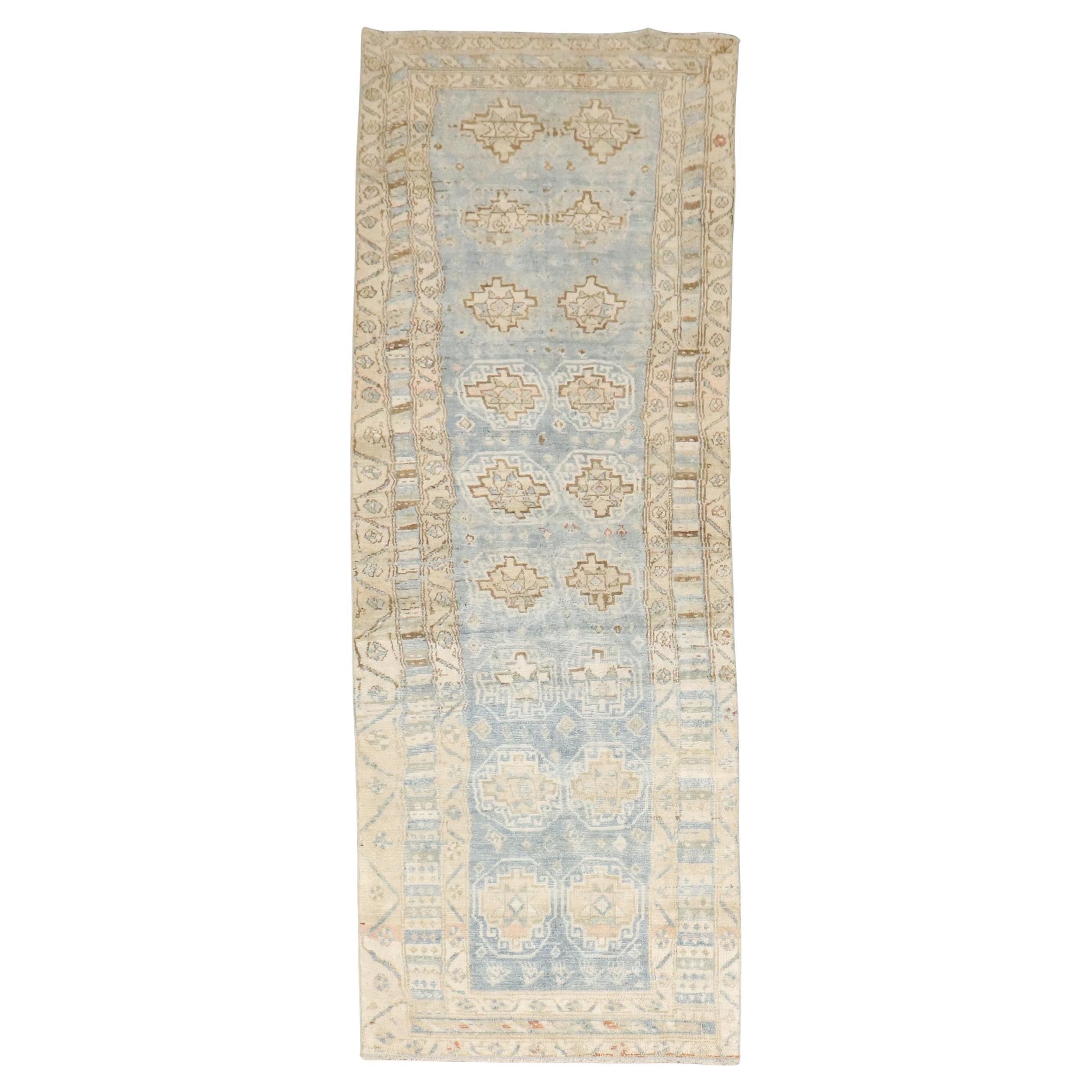 Collection Light Light Blue Persian Malayer Antique Runner (Chemin de table) en vente