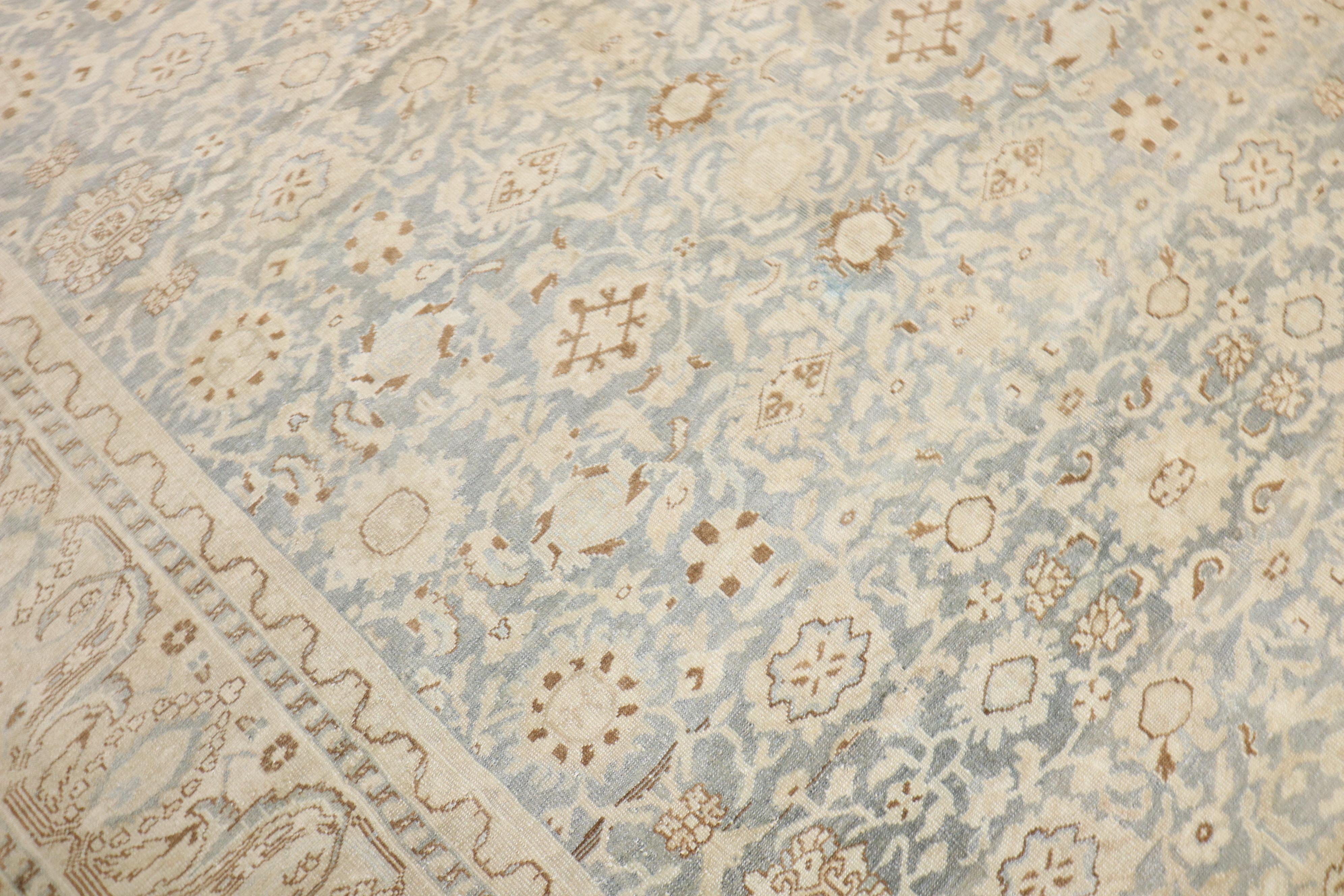 Zabihi Collection Hellblau Persisch Malayer Raumgröße Teppich im Angebot 3