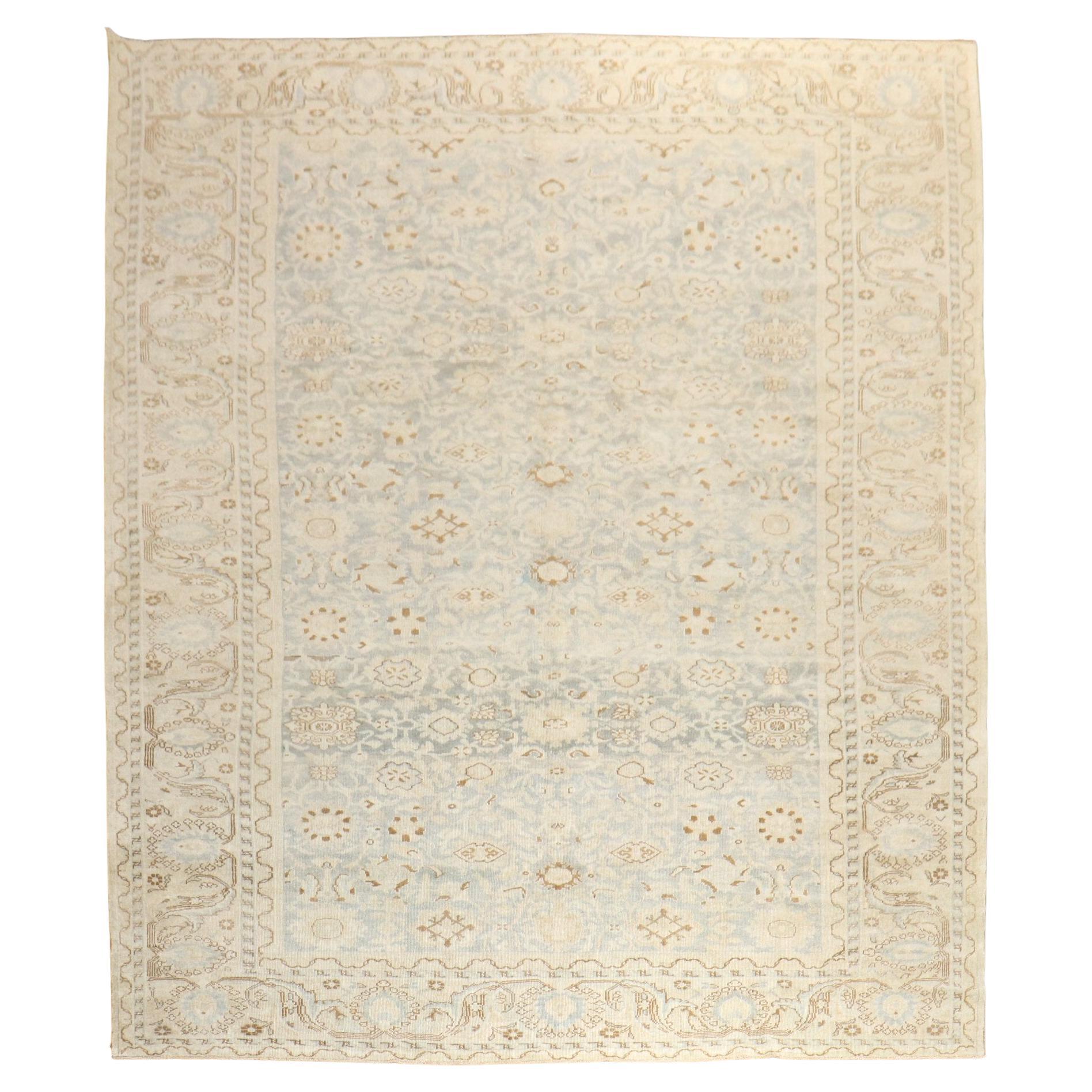 Zabihi Collection Hellblau Persisch Malayer Raumgröße Teppich im Angebot