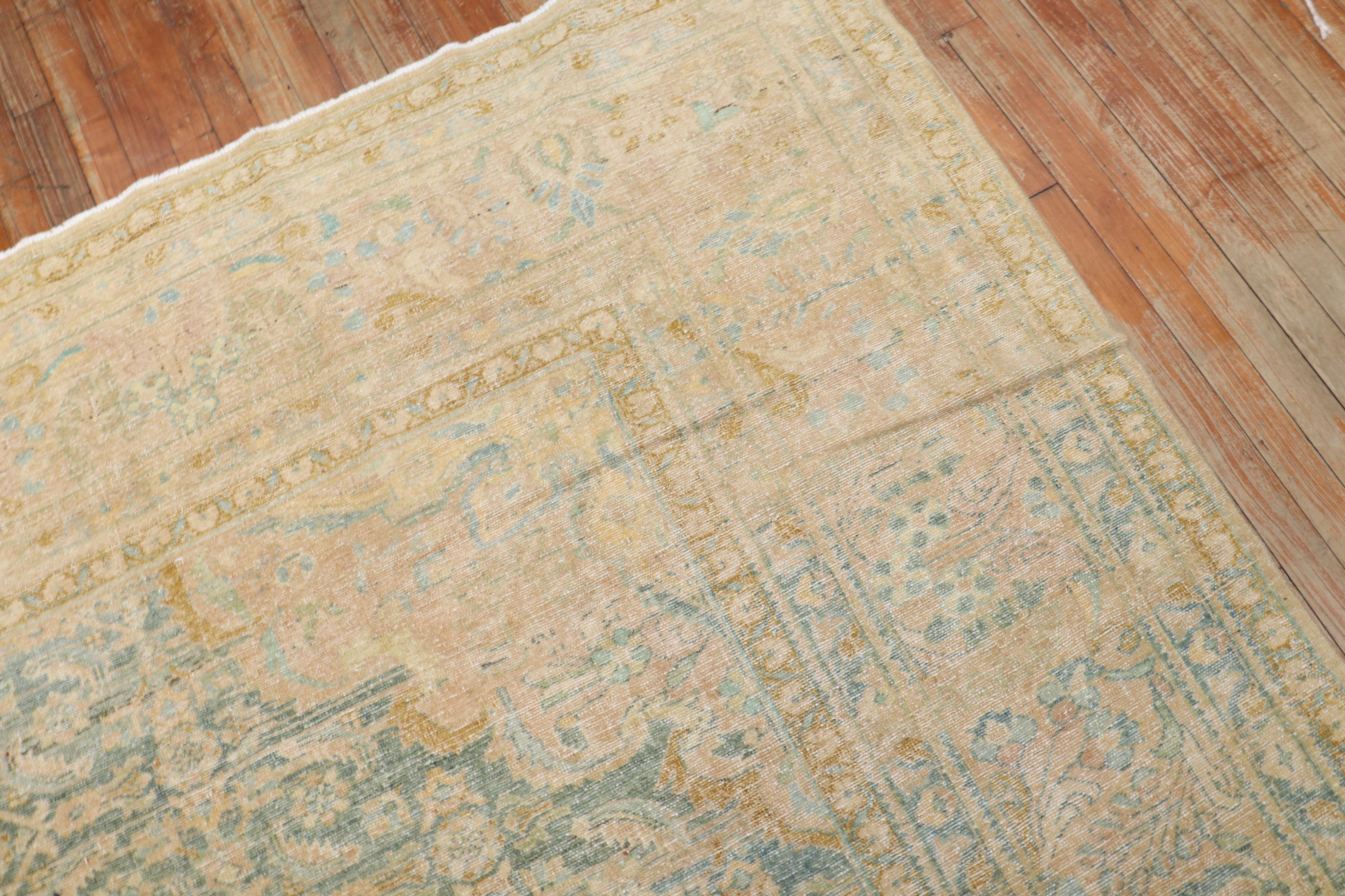 Colección Zabihi Alfombra persa verde claro para habitaciones en venta 1