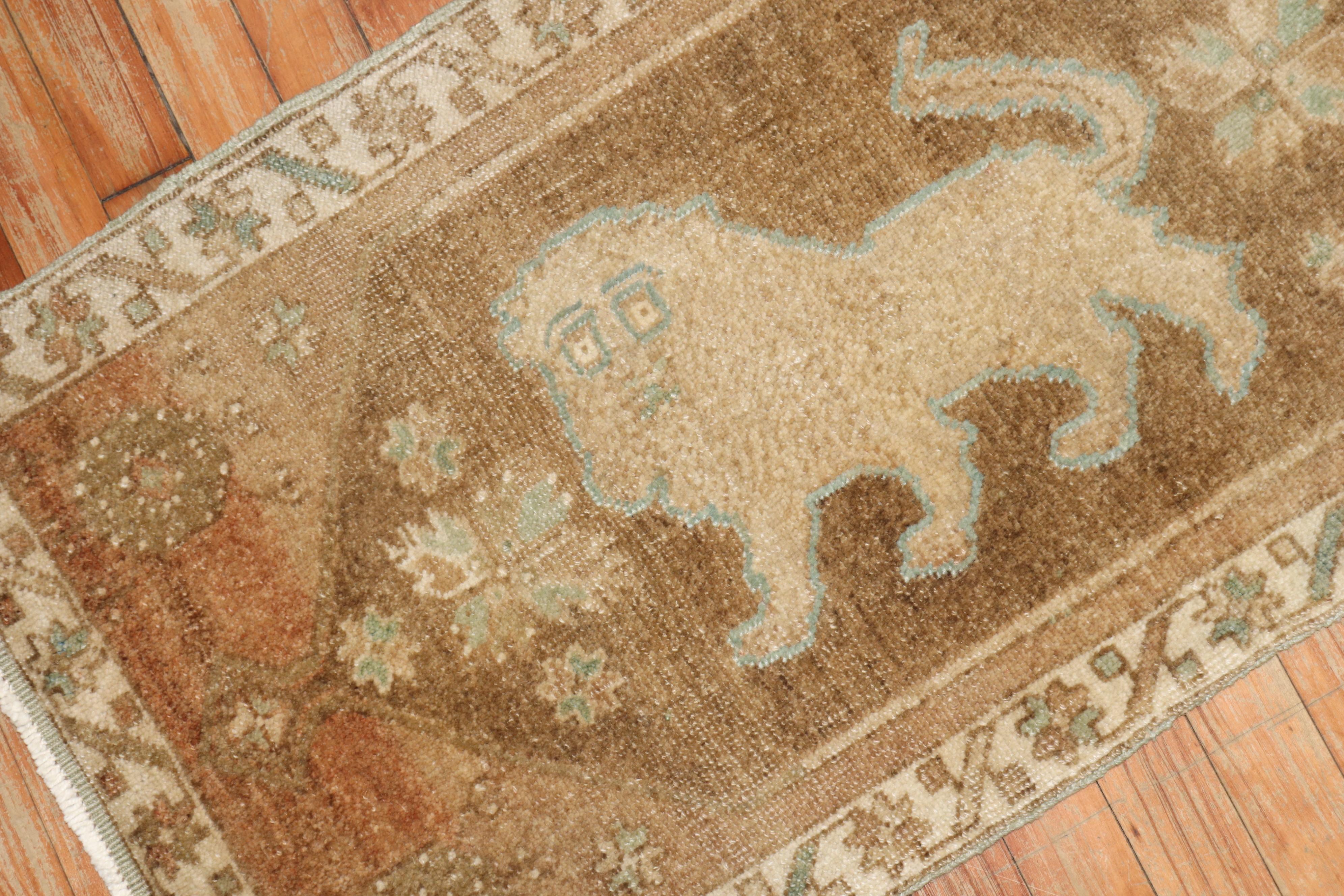 Folk Art Zabihi Collection Lion Turkish 20th Century VIntage Rug For Sale