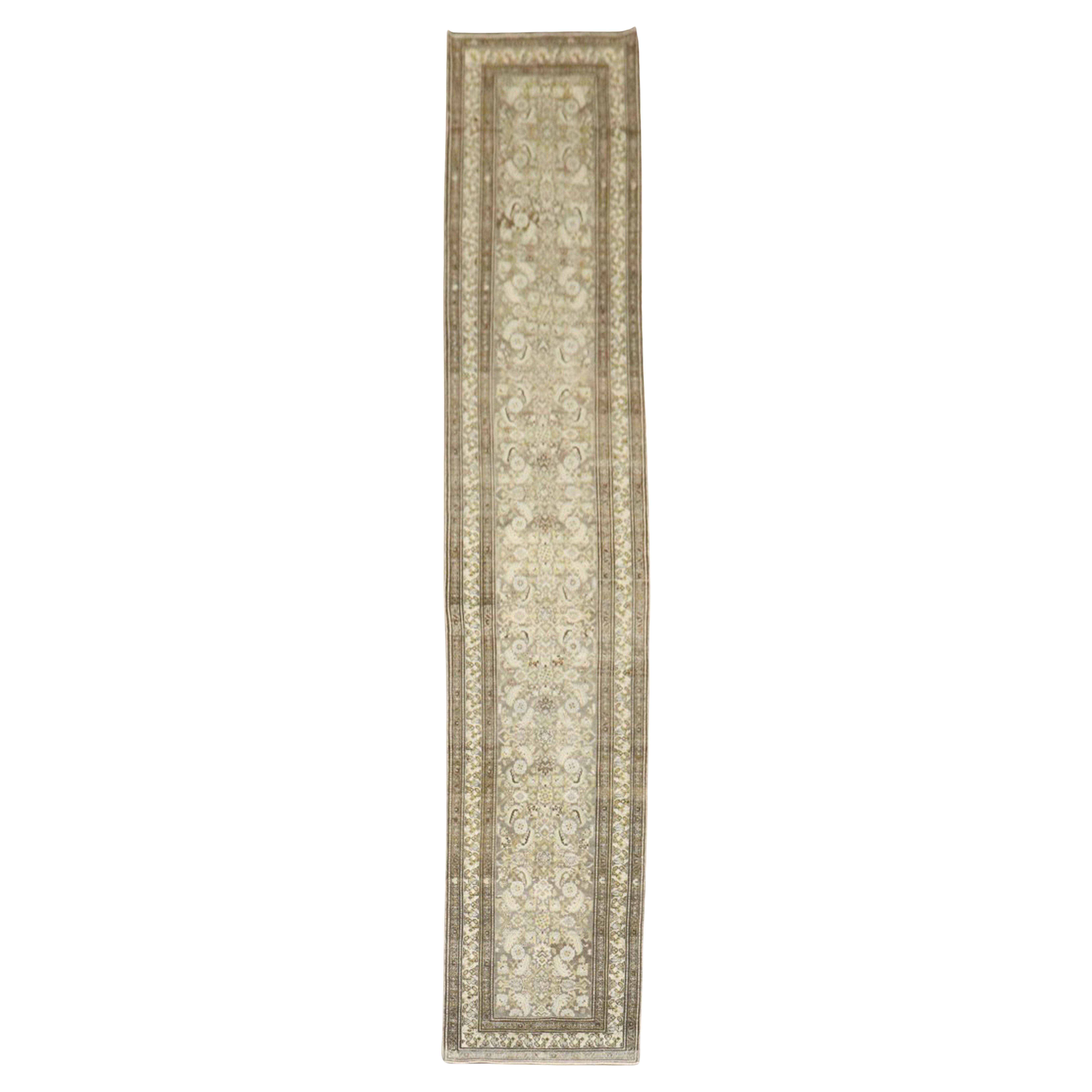 Zabihi Collection Long Antique Persian Malayer Runner im Angebot