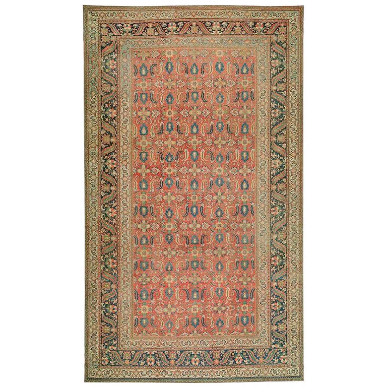 Antiker persischer Doroksh-Teppich in Übergröße in luxuriösem Design im Angebot